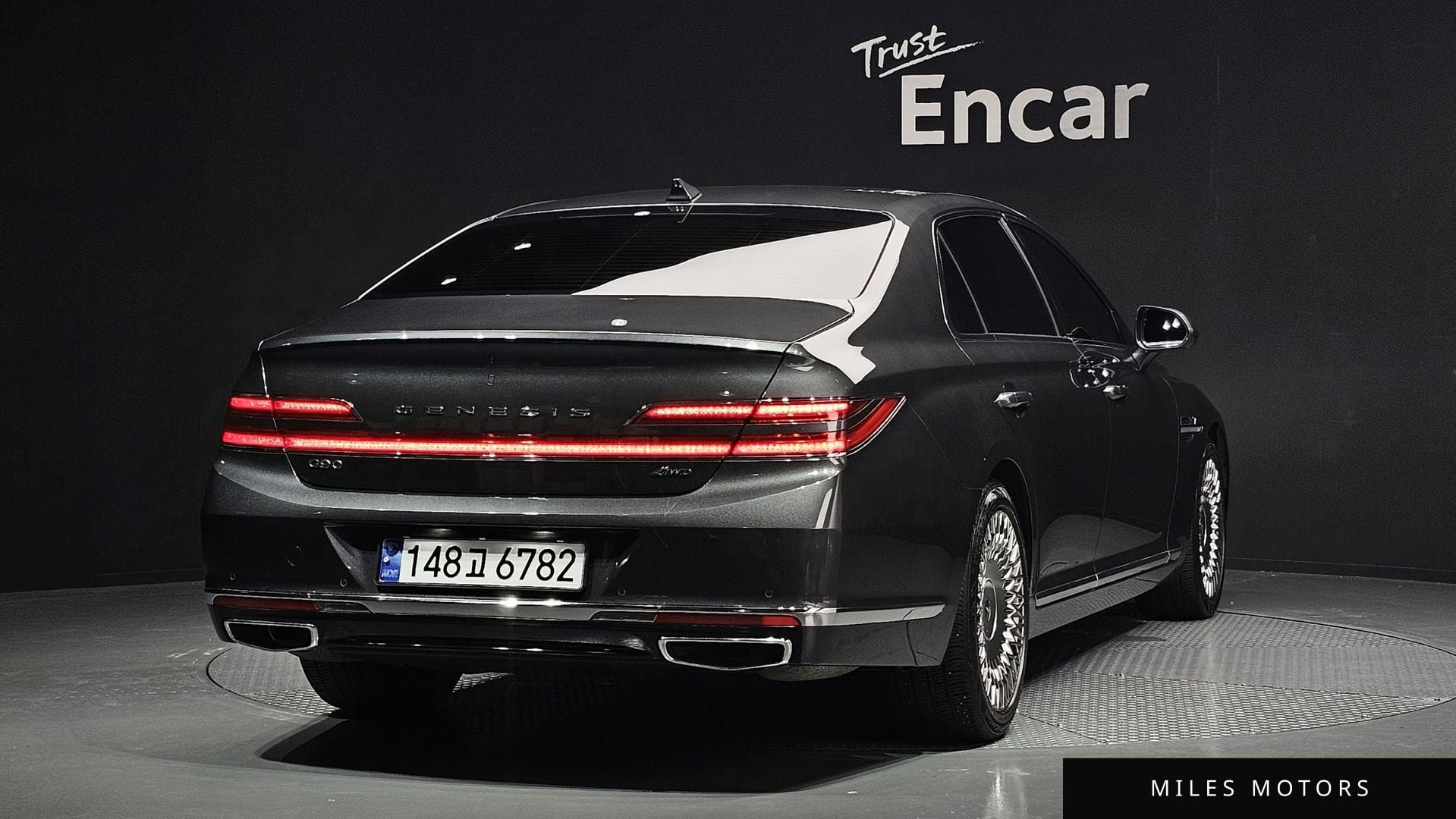 Genesis G90 2021 — миниатюра 2