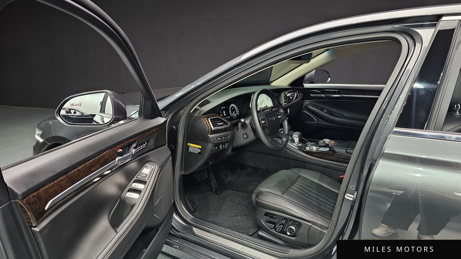 Genesis G90 2021 — миниатюра 11