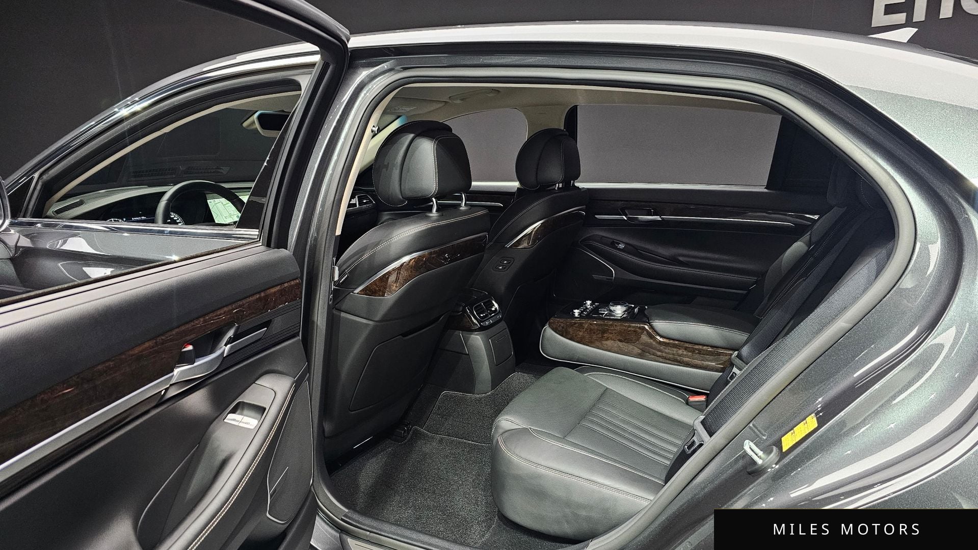 Genesis G90 2021 — миниатюра 12