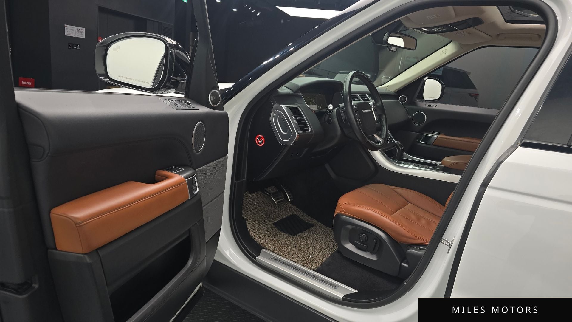 Land Rover Range Rover Sport 2016 — миниатюра 11