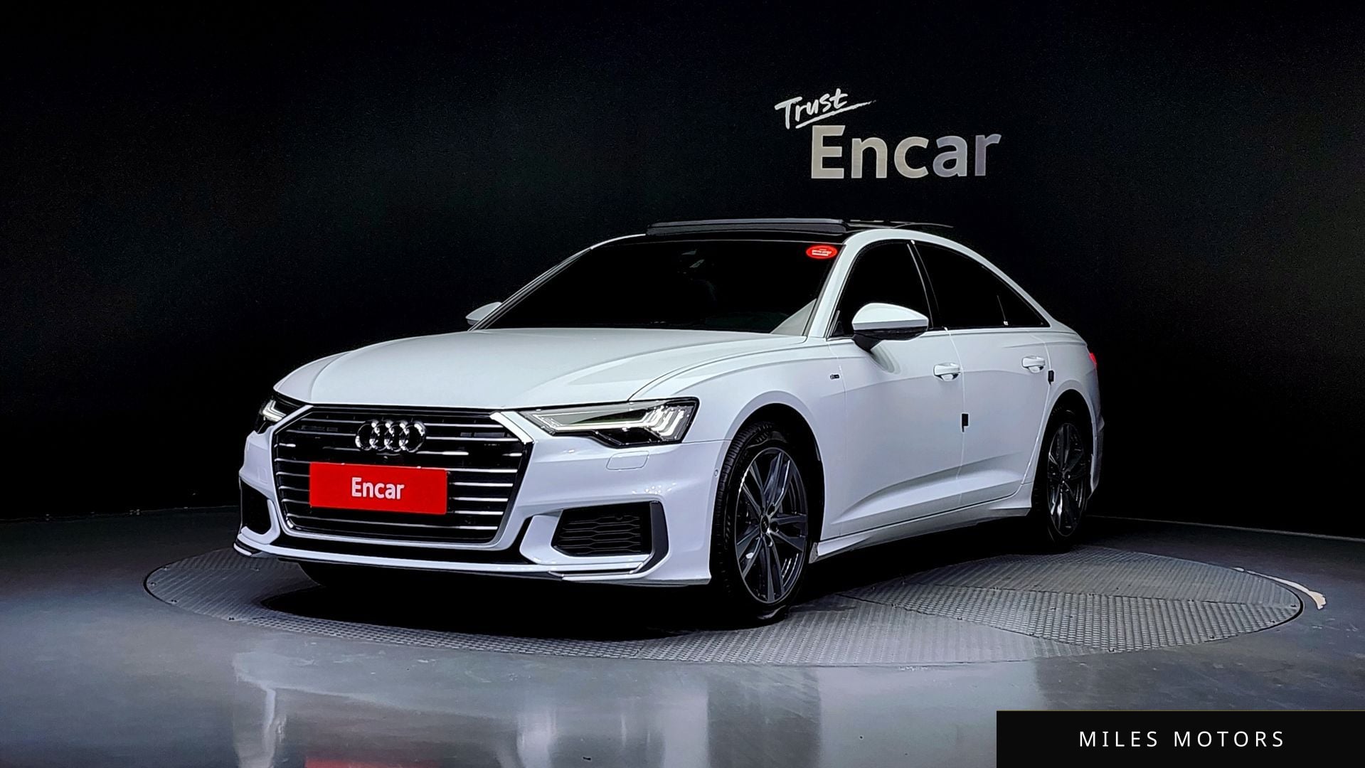 Audi A6 (C8) 2023 — фото 1 из 12