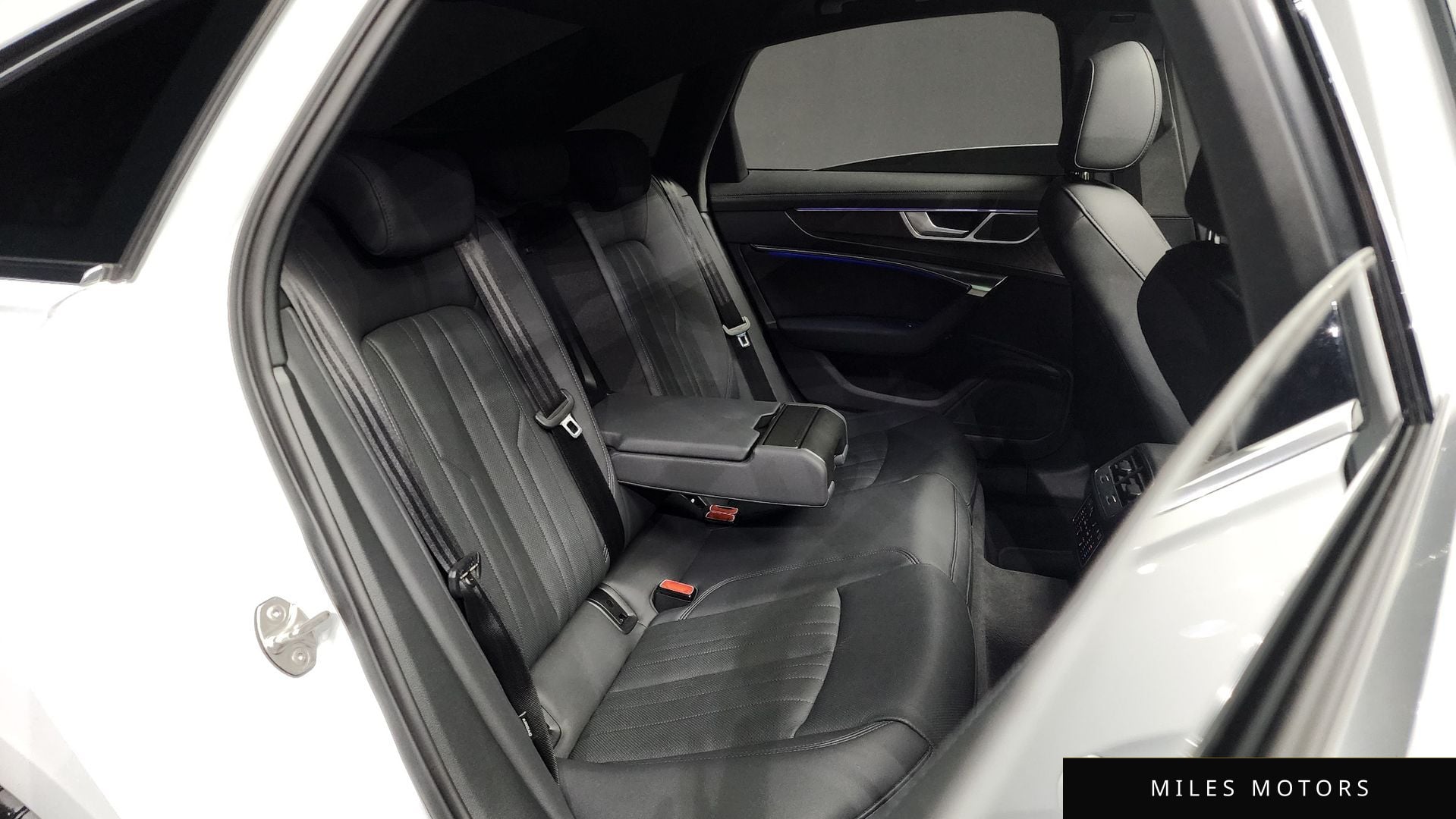 Audi A6 (C8) 2023 — миниатюра 12