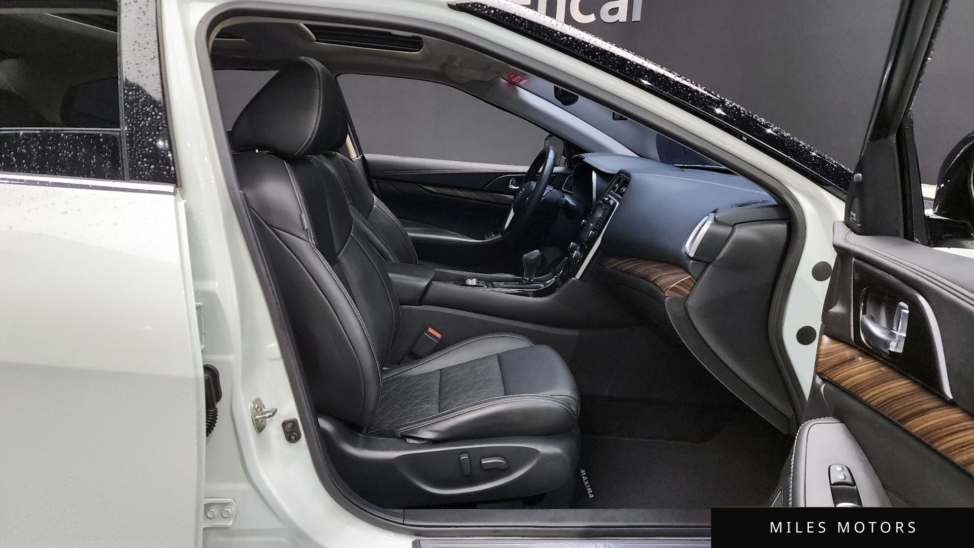 Nissan Maxima 2018 — миниатюра 11