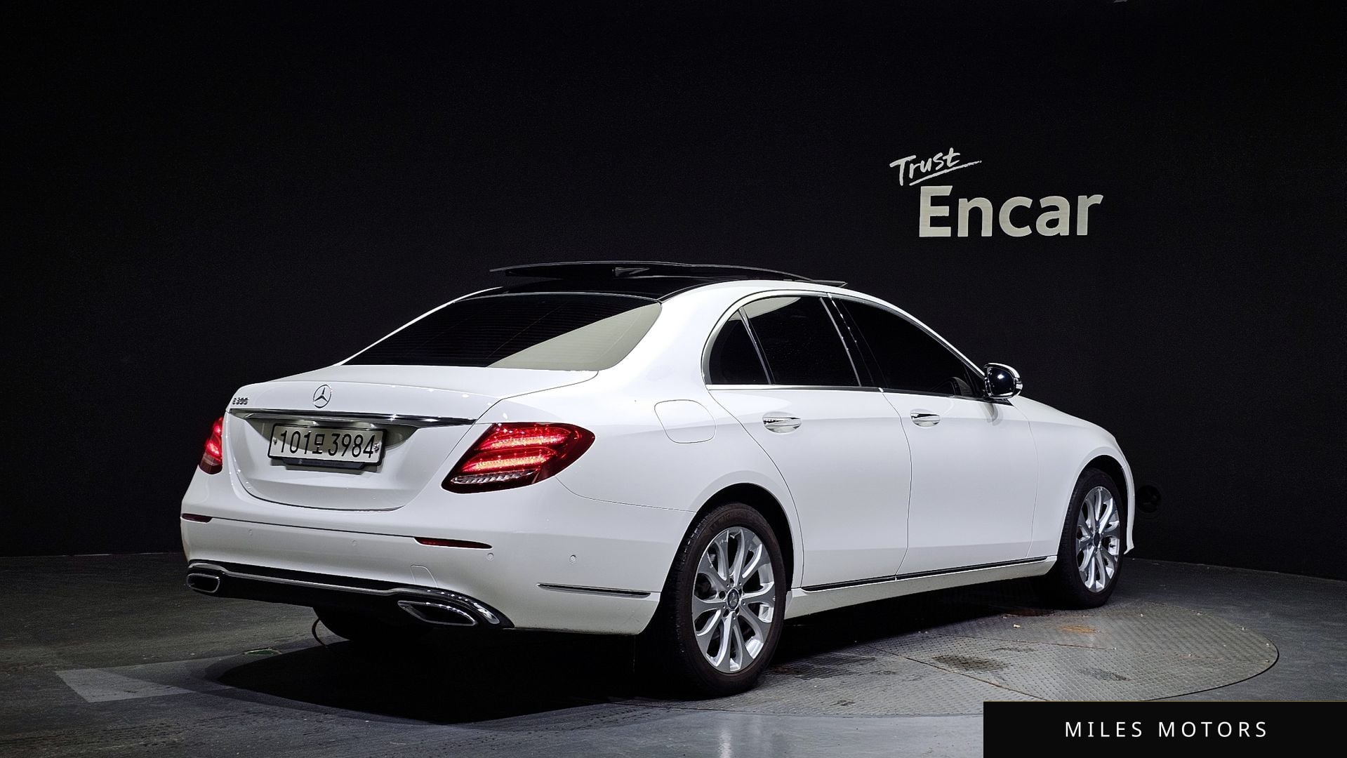 Mercedes-Benz E-Class W213 2017 — миниатюра 2