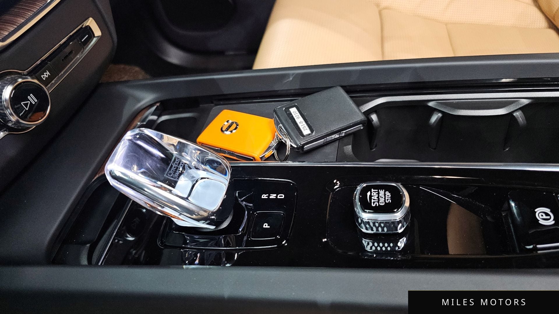 Volvo XC60 2024 — миниатюра 9