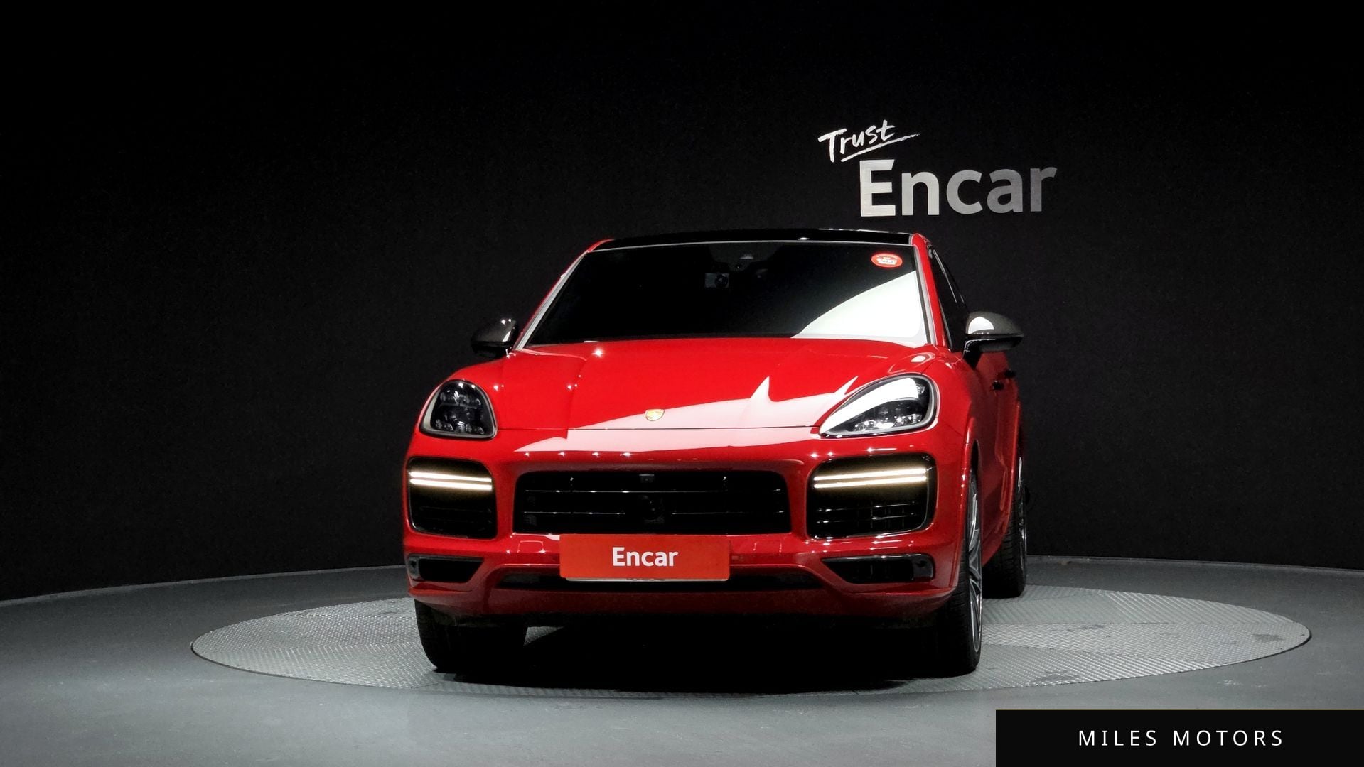 Porsche Cayenne 2021 — миниатюра 3