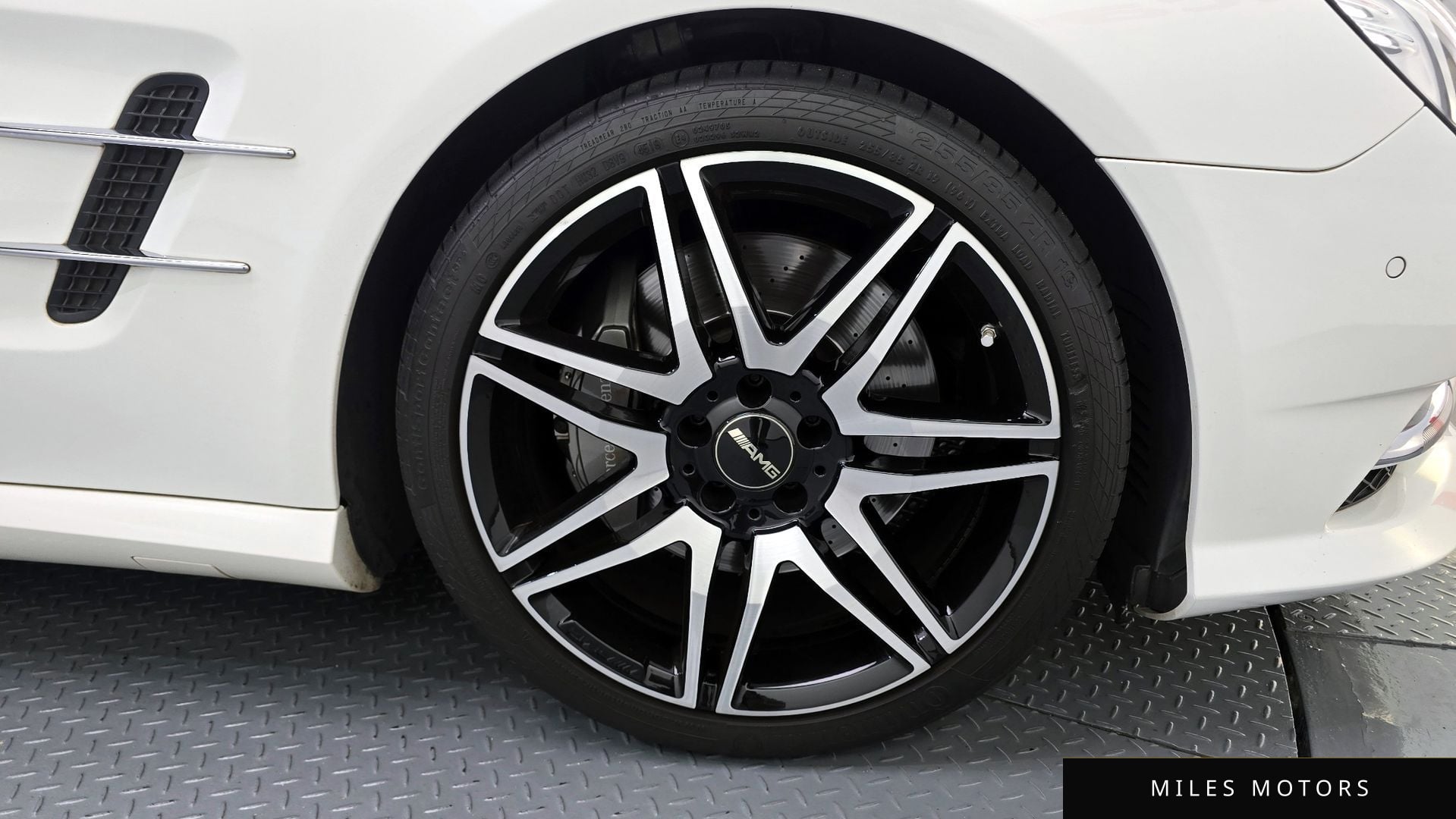 Mercedes-Benz SL-Class 2015 — миниатюра 5