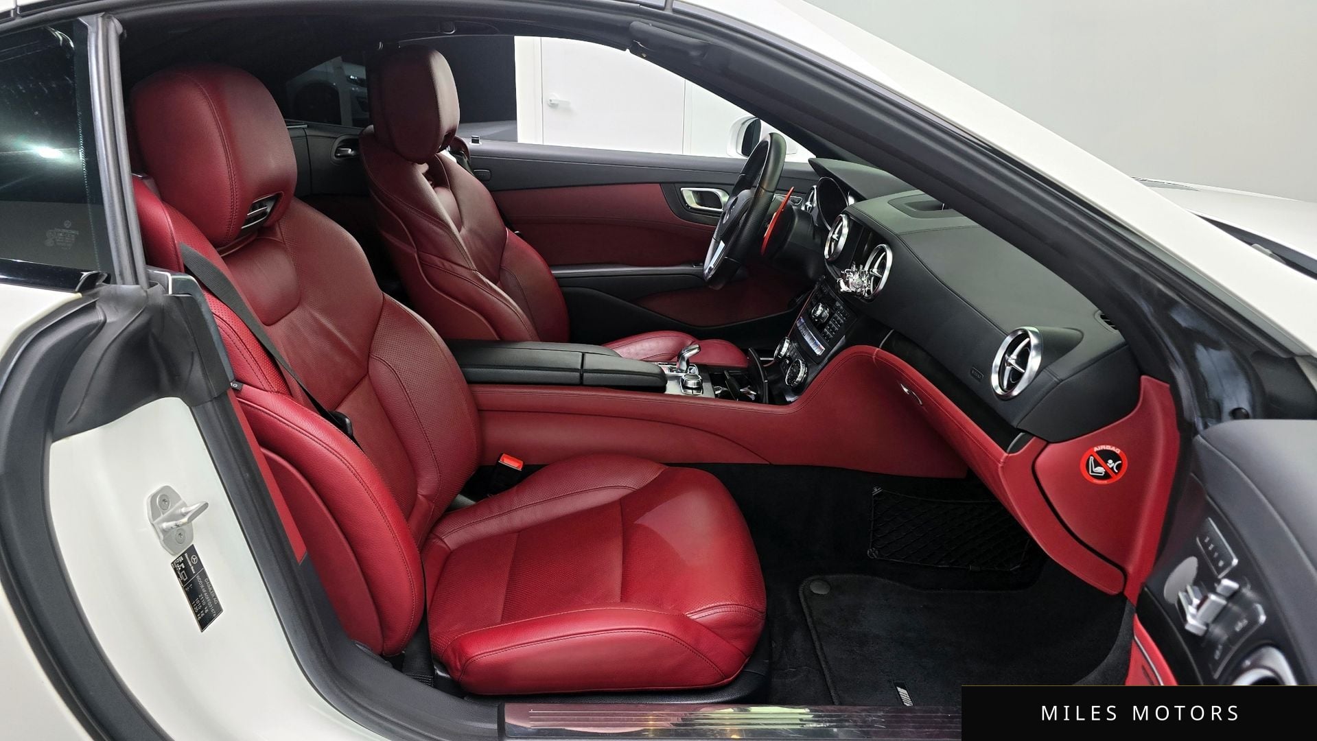 Mercedes-Benz SL-Class 2015 — миниатюра 10