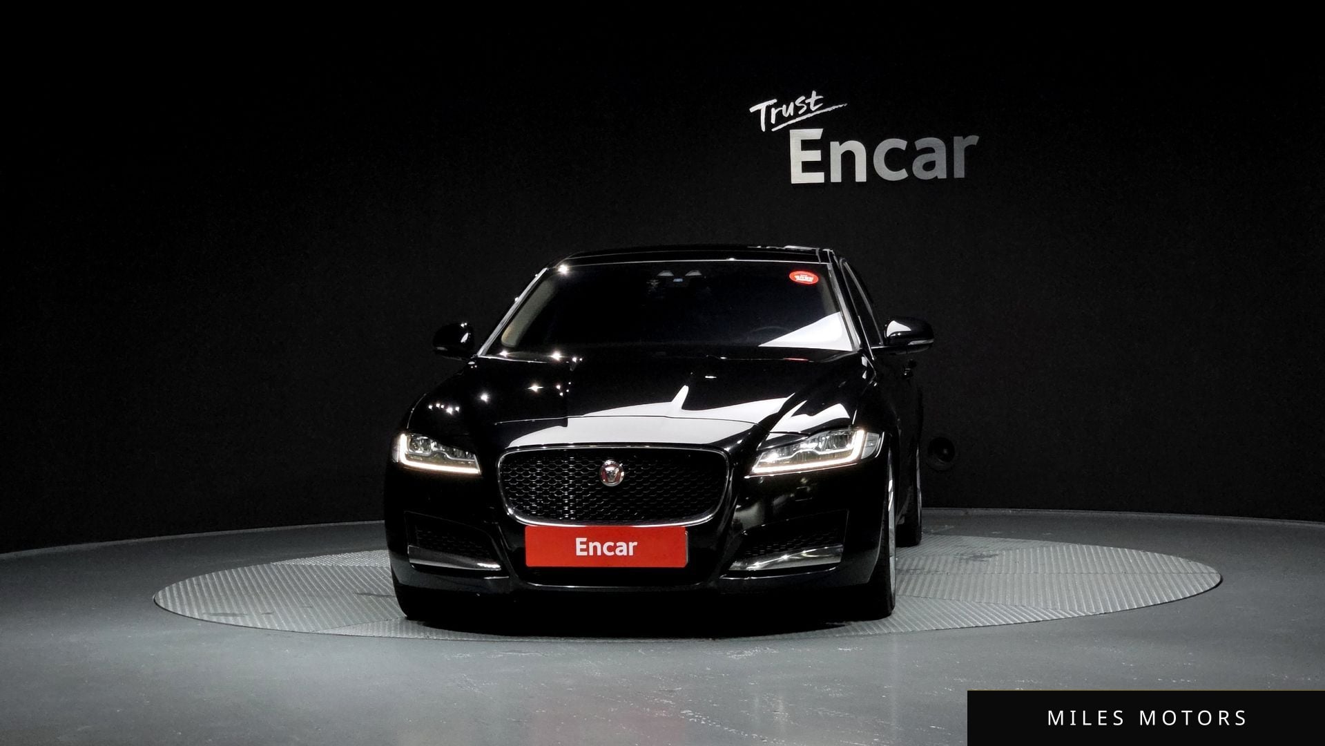 Jaguar XF (X260) 2017 — миниатюра 3