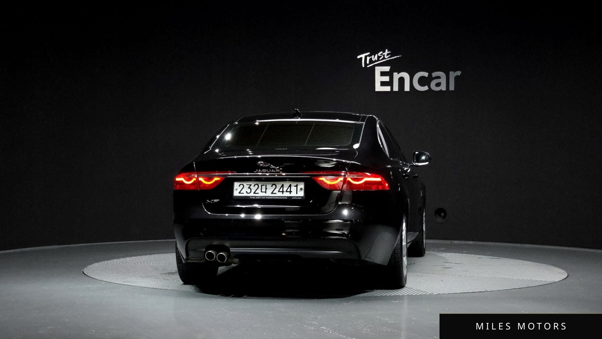 Jaguar XF (X260) 2017 — миниатюра 4
