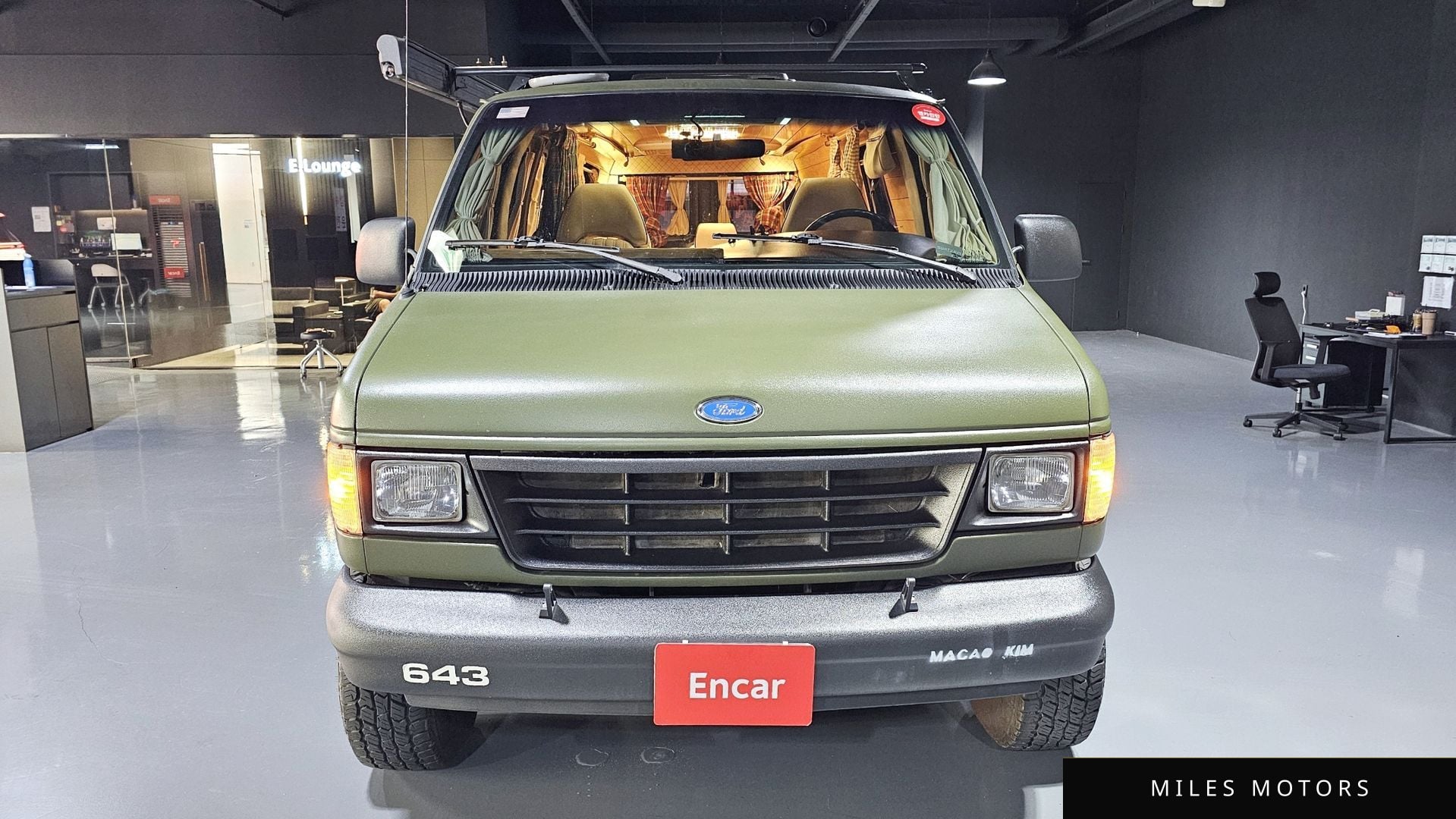 Ford E-Series 1993 — миниатюра 3