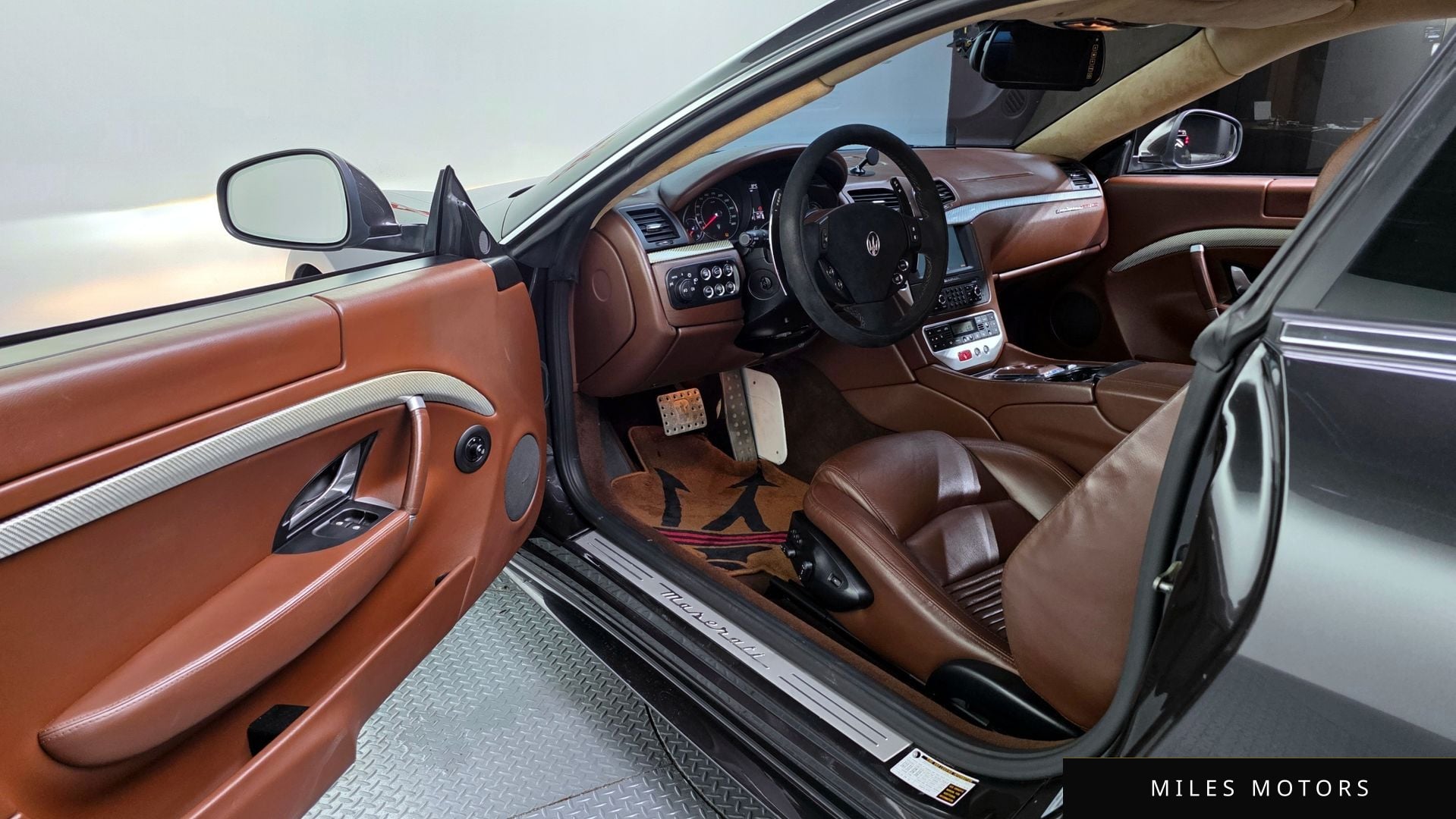 Maserati GranTurismo 2009 — миниатюра 10