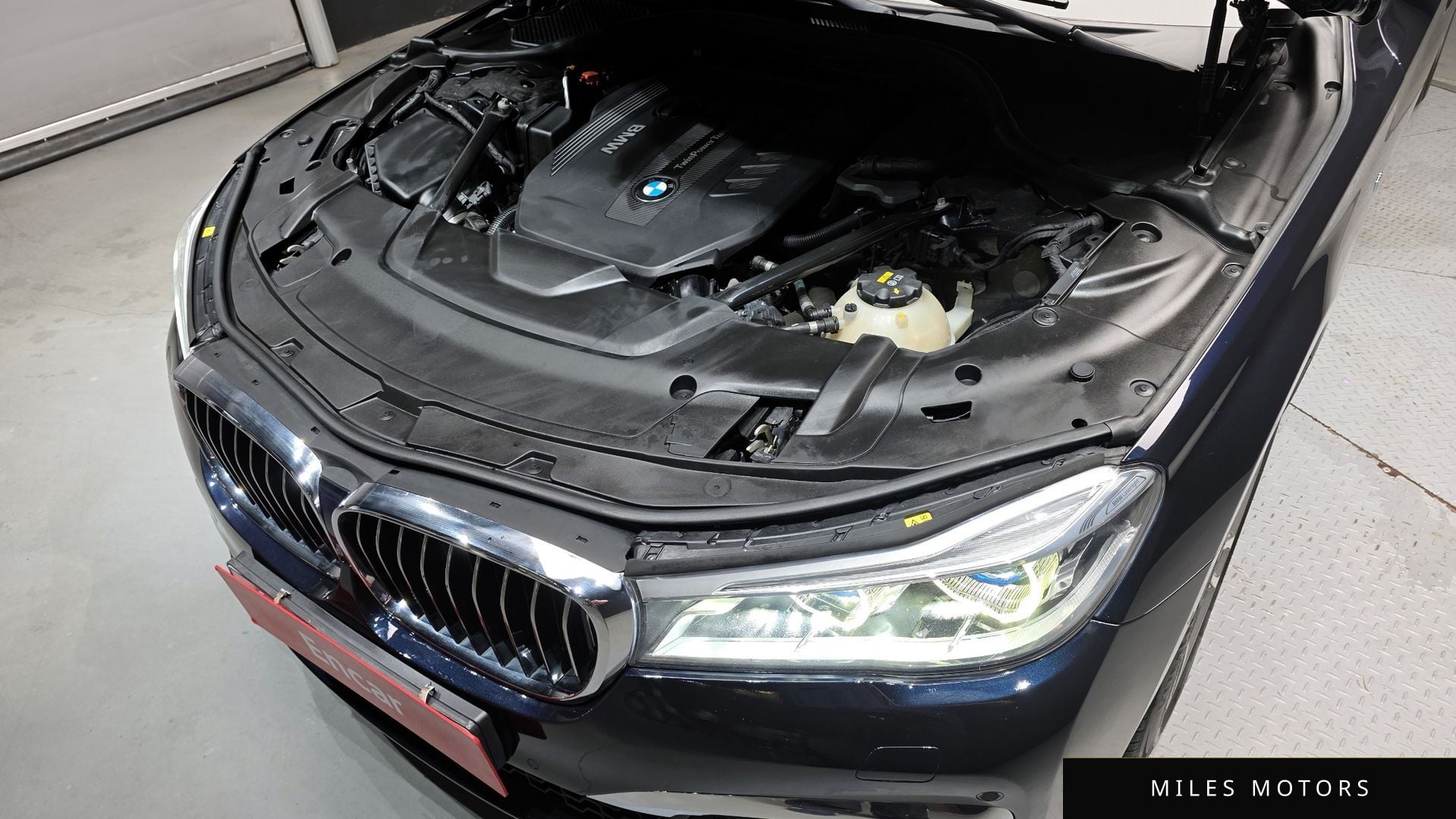 BMW 7 Series (G11) 2017 — миниатюра 6