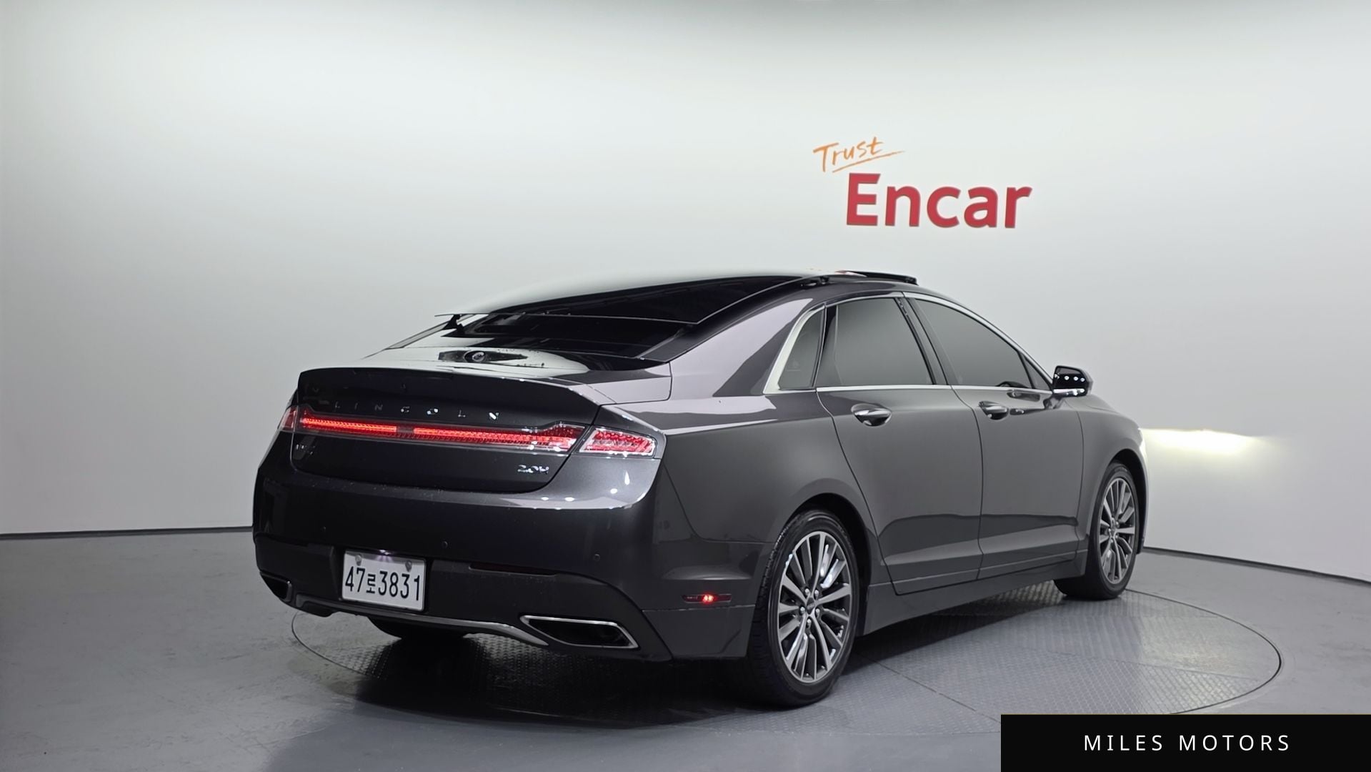 Lincoln MKZ 2018 — миниатюра 2