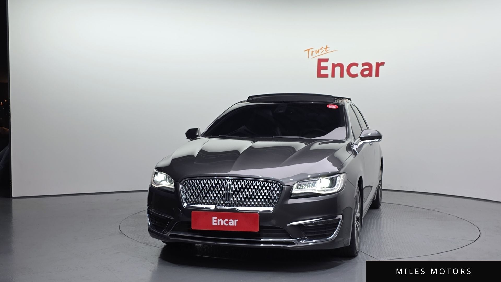 Lincoln MKZ 2018 — миниатюра 3