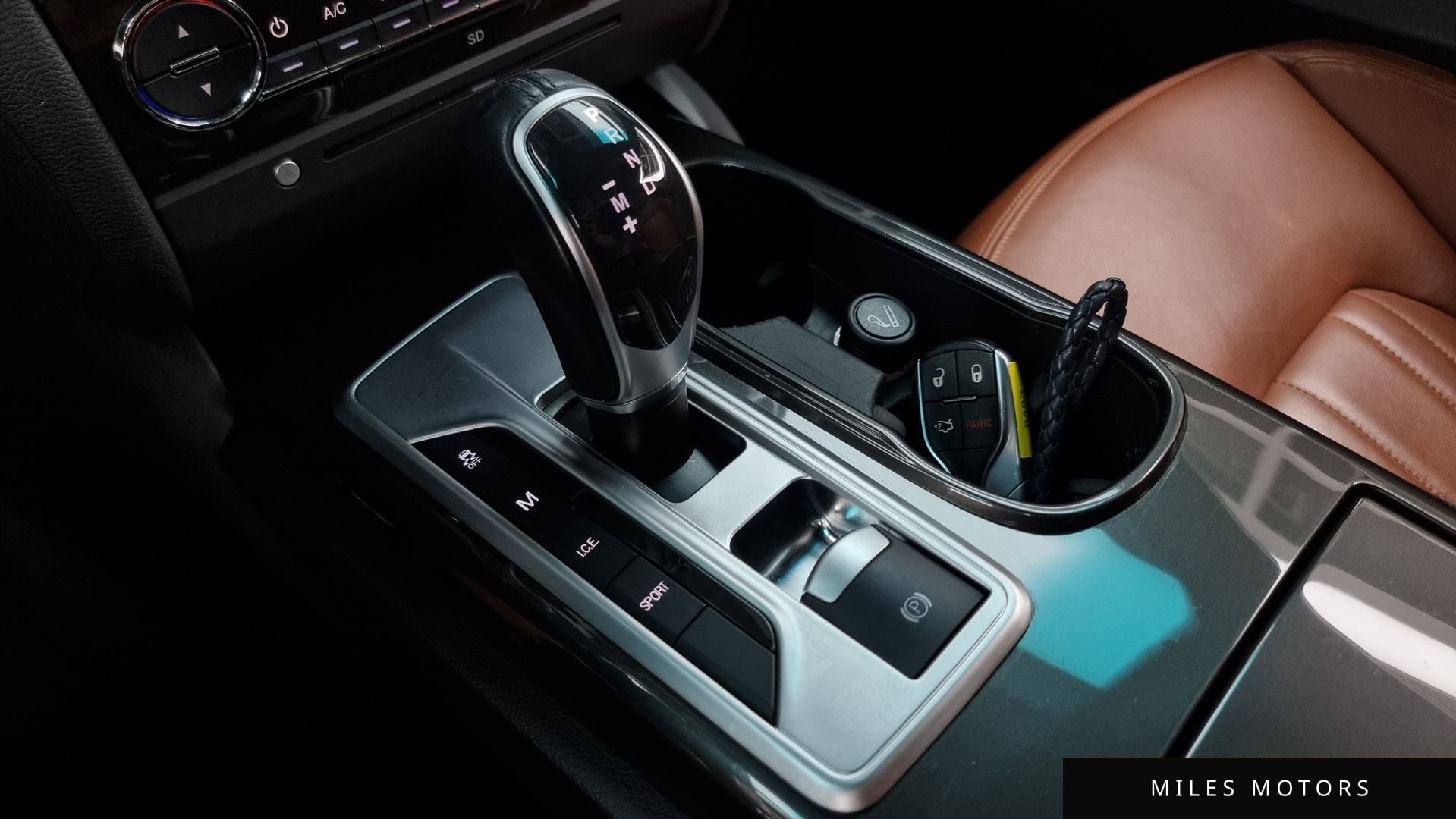 Maserati Ghibli 2014 — миниатюра 9