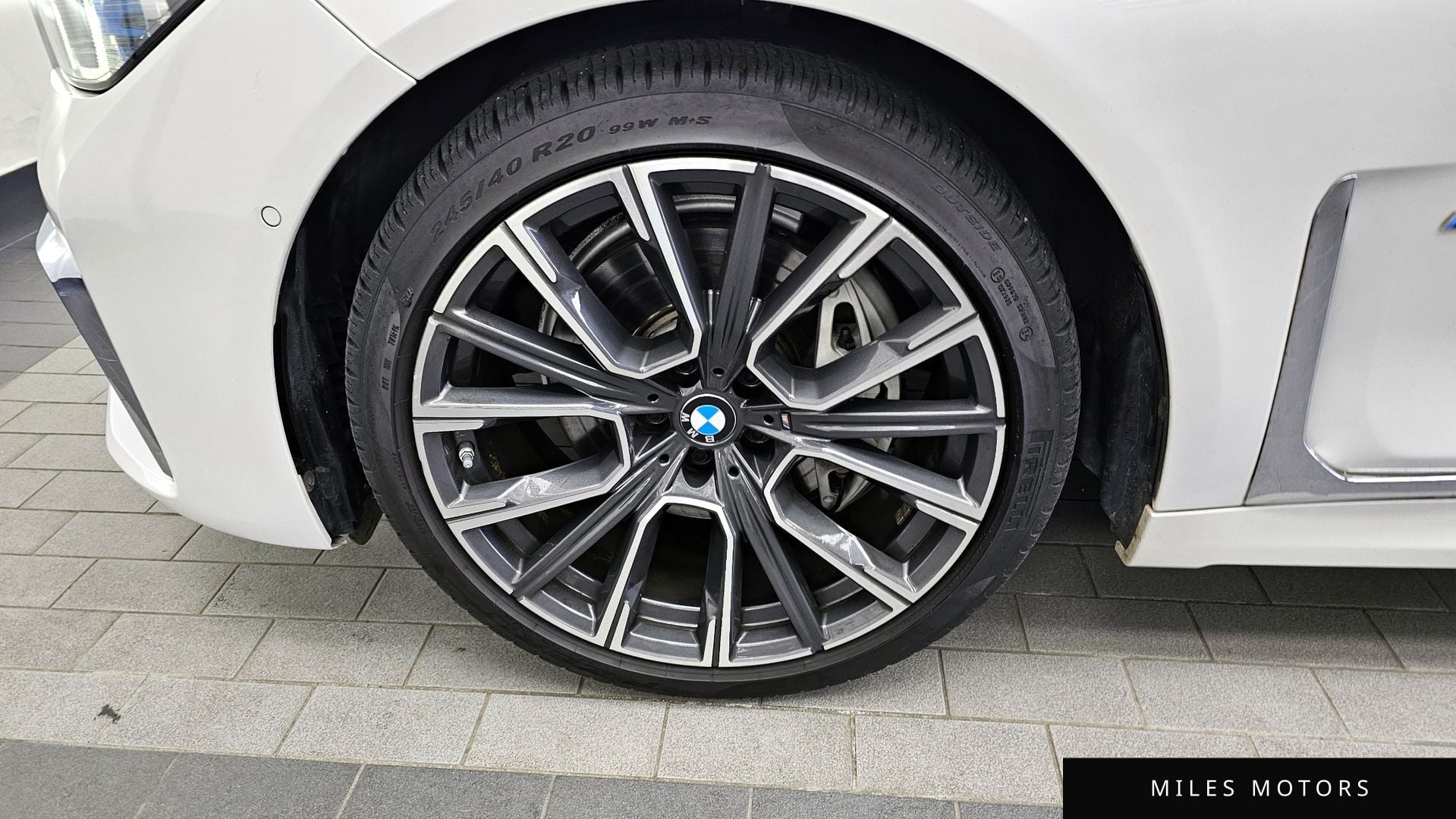 BMW 7 Series (G11) 2021 — миниатюра 5