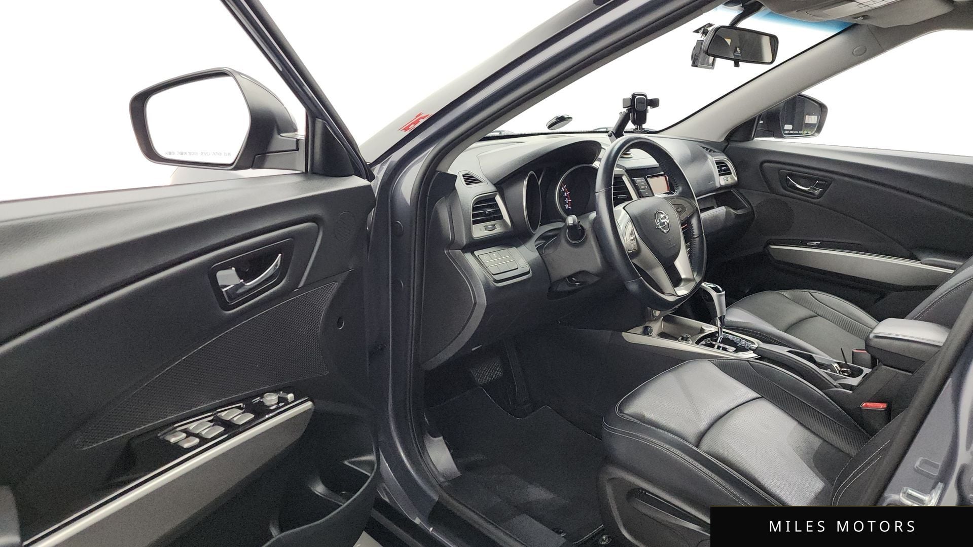 KG Mobility Tivoli 2016 — миниатюра 10