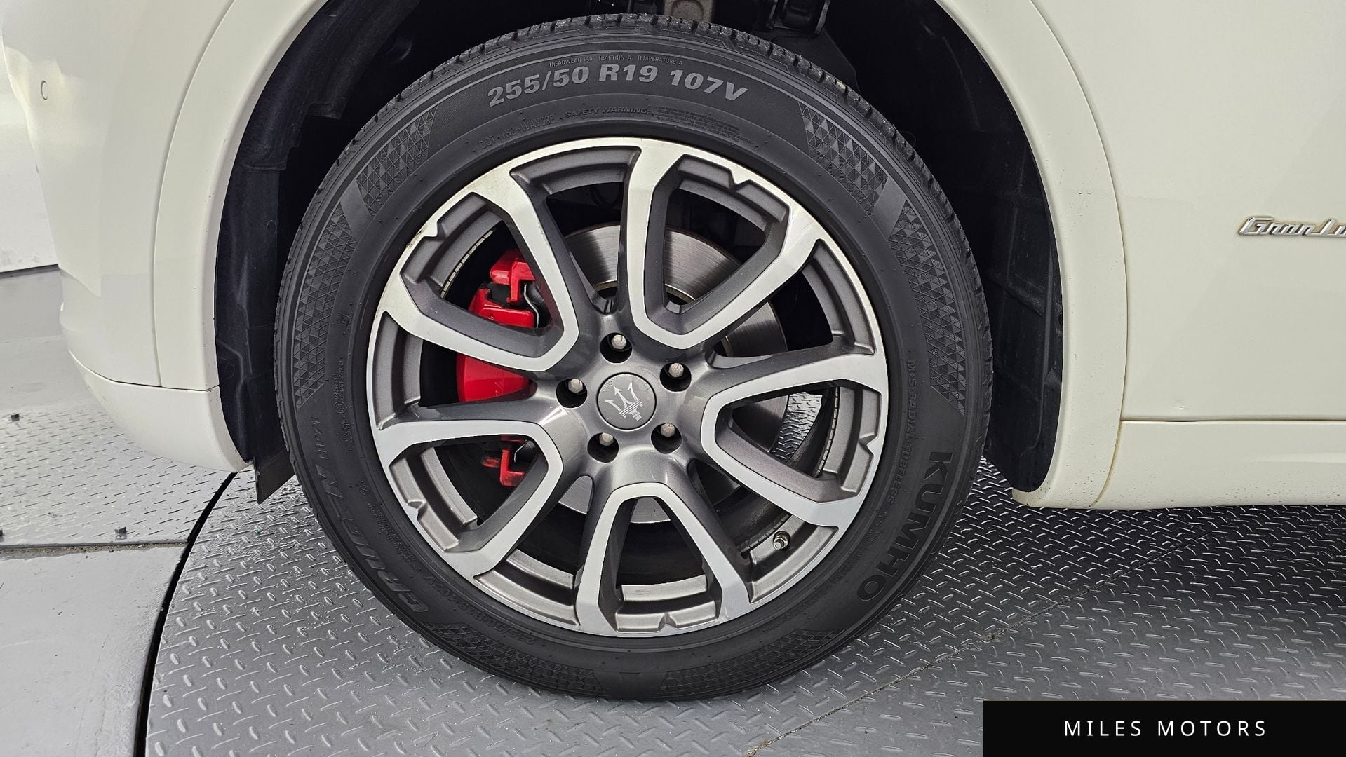 Maserati 르반떼 2019 — миниатюра 5