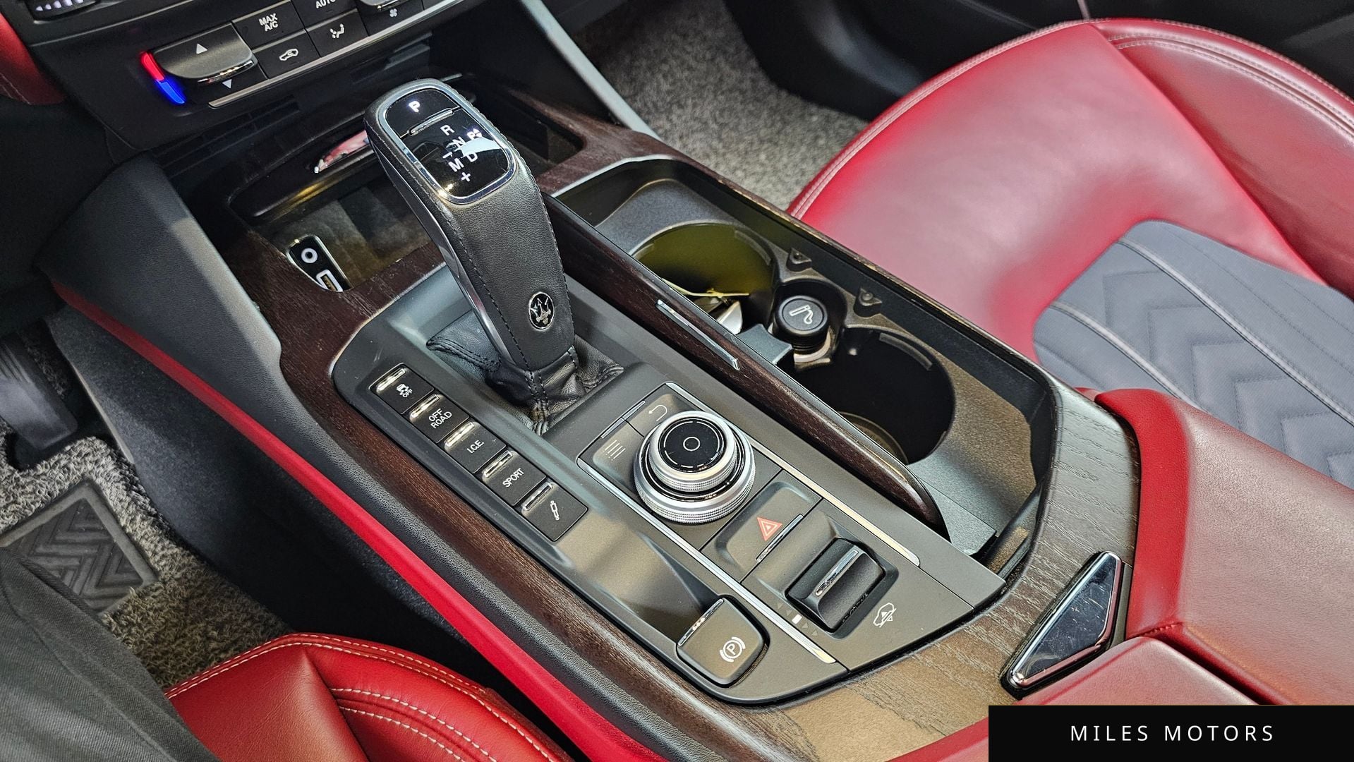 Maserati 르반떼 2019 — миниатюра 9