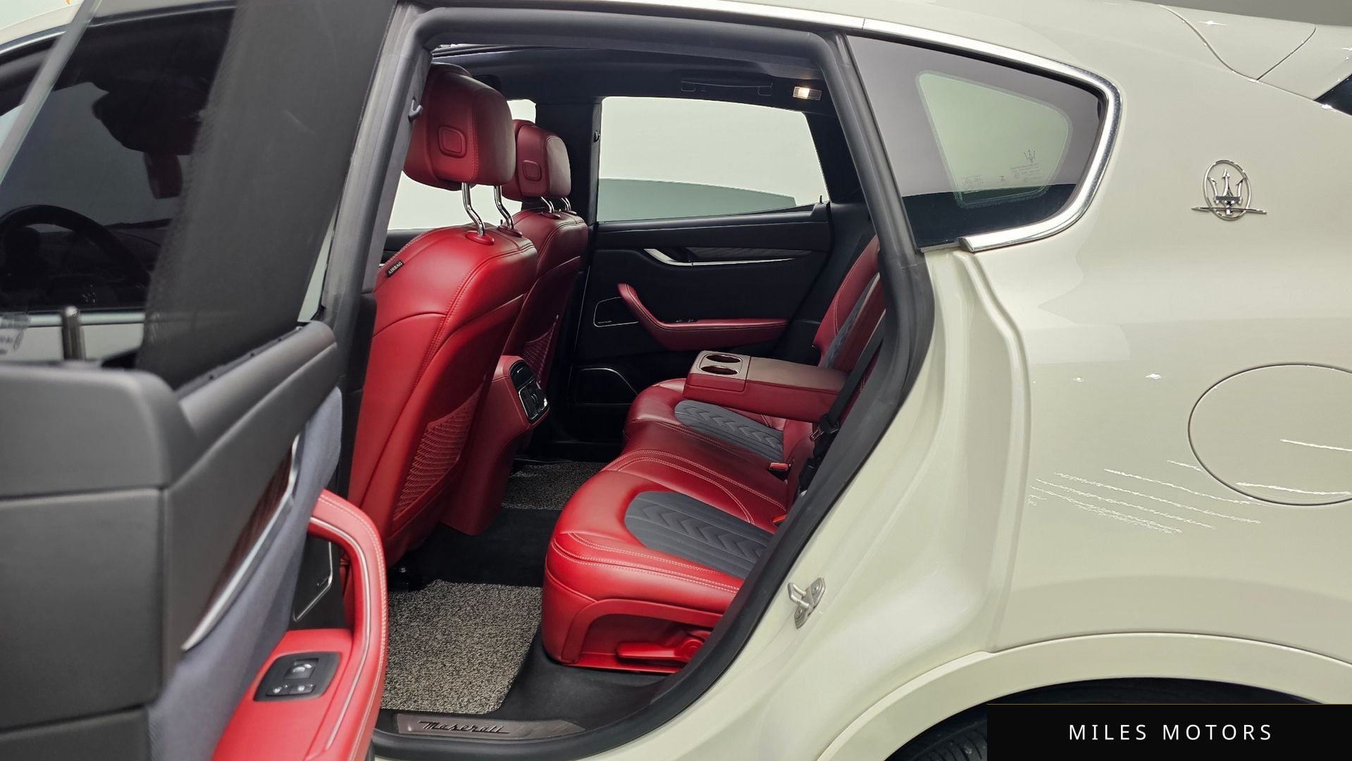 Maserati 르반떼 2019 — миниатюра 12