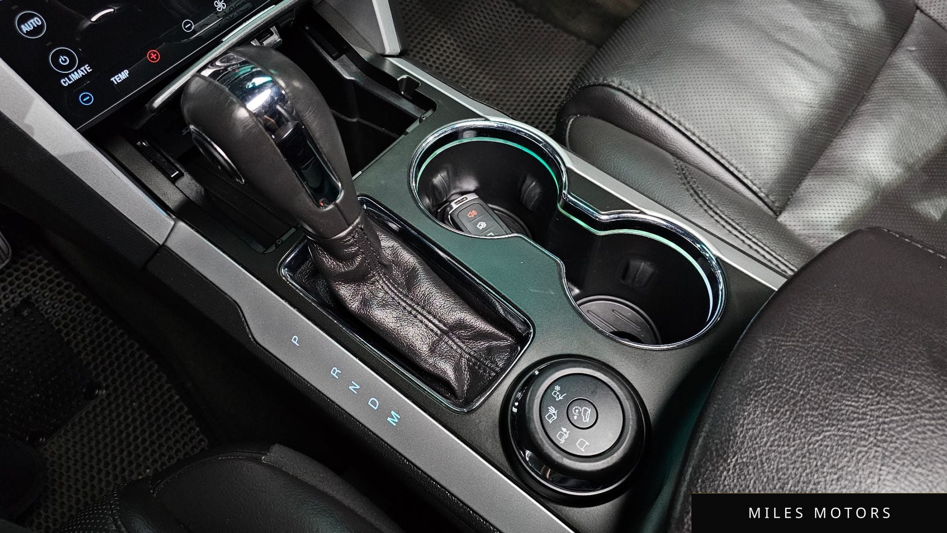 Ford Explorer 2014 — миниатюра 9