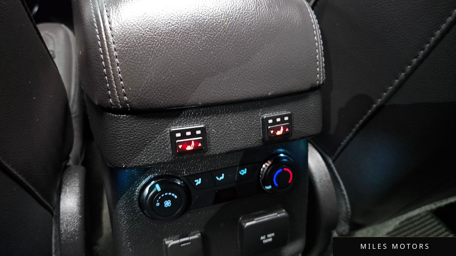Ford Explorer 2014 — миниатюра 19
