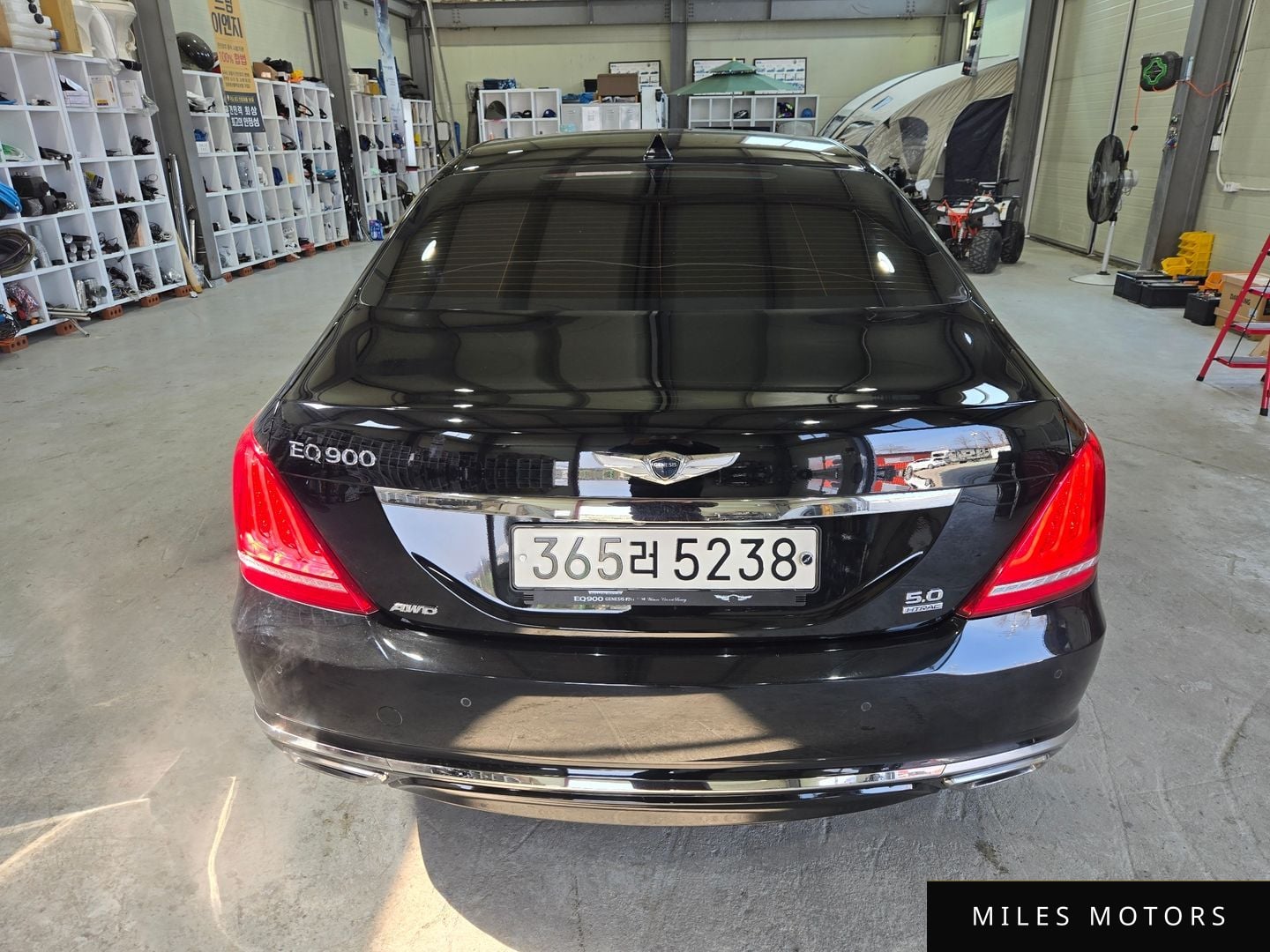 Genesis EQ900 2016 — миниатюра 4
