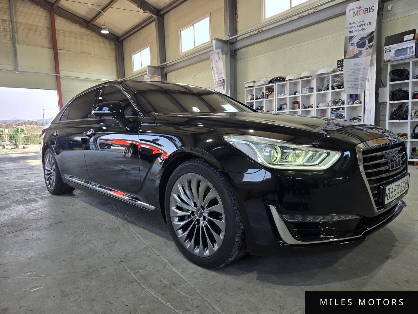Genesis EQ900 2016 — миниатюра 6