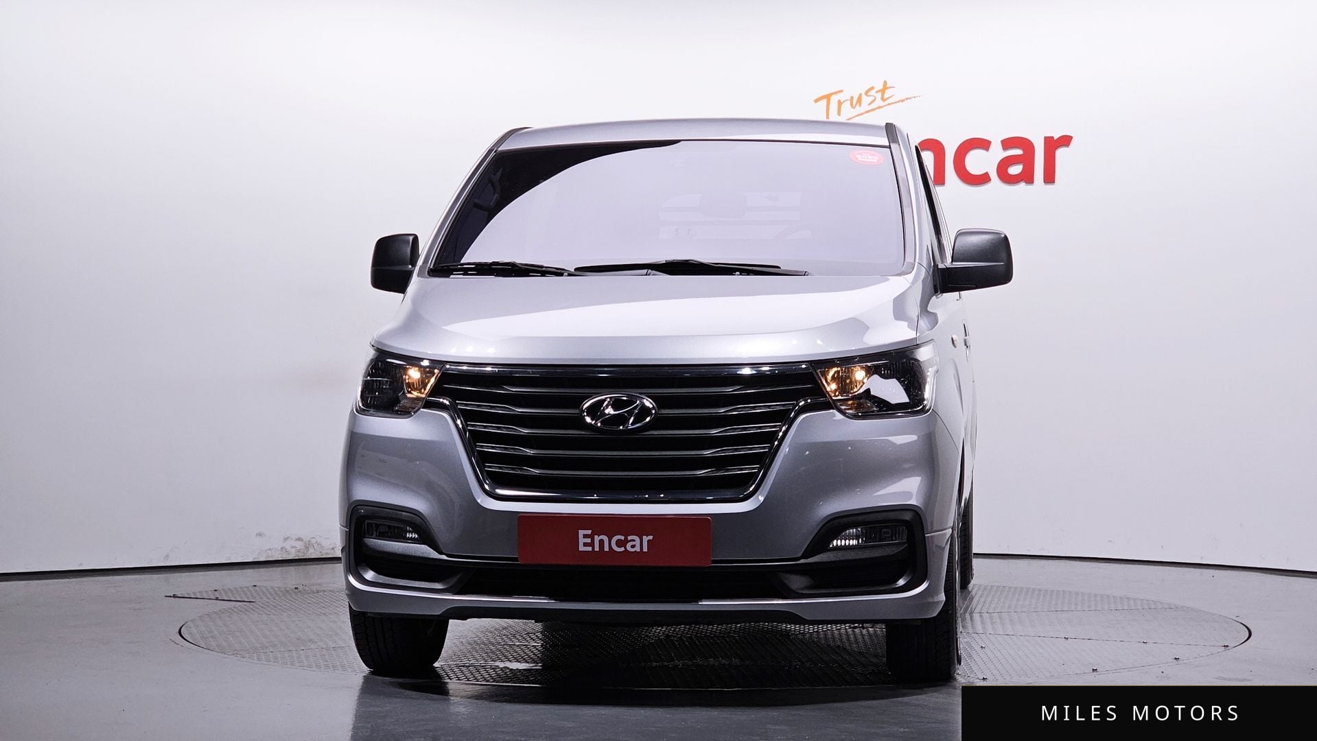 Hyundai Starex 2019 — миниатюра 3