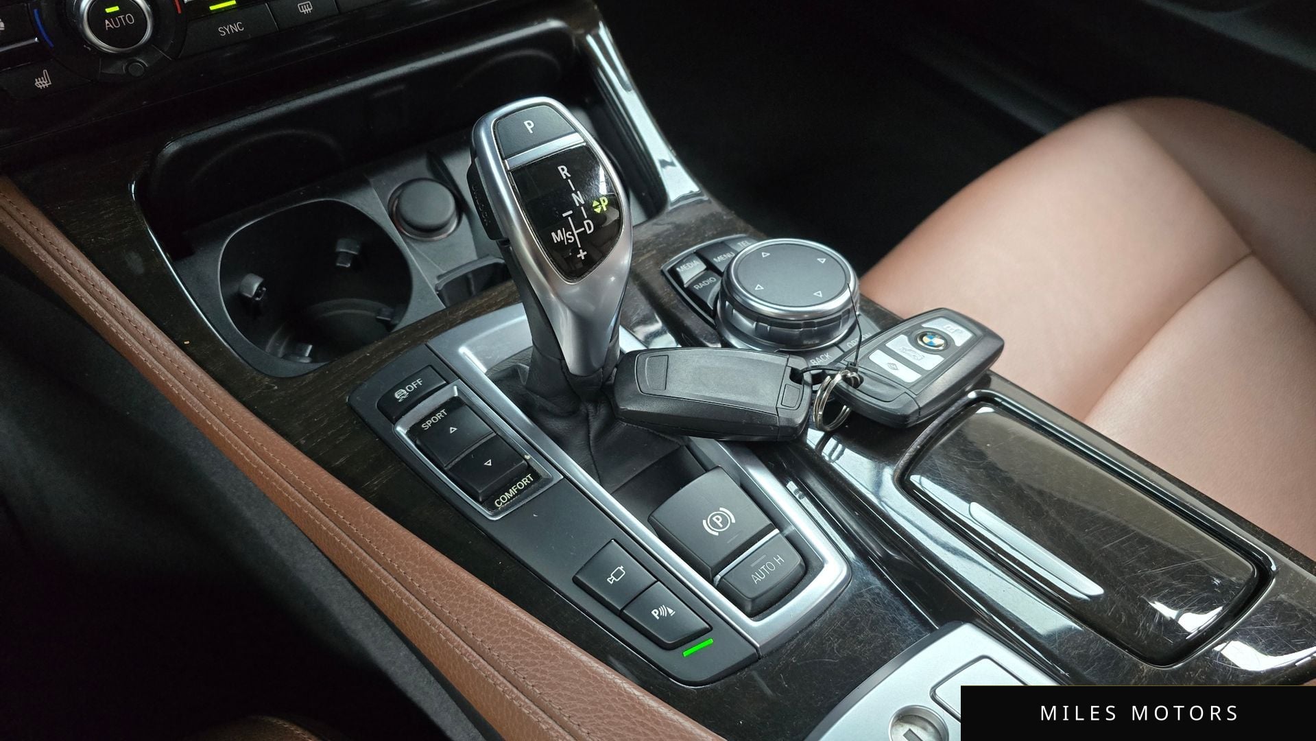 BMW 5시리즈 (F10) 2016 — миниатюра 9
