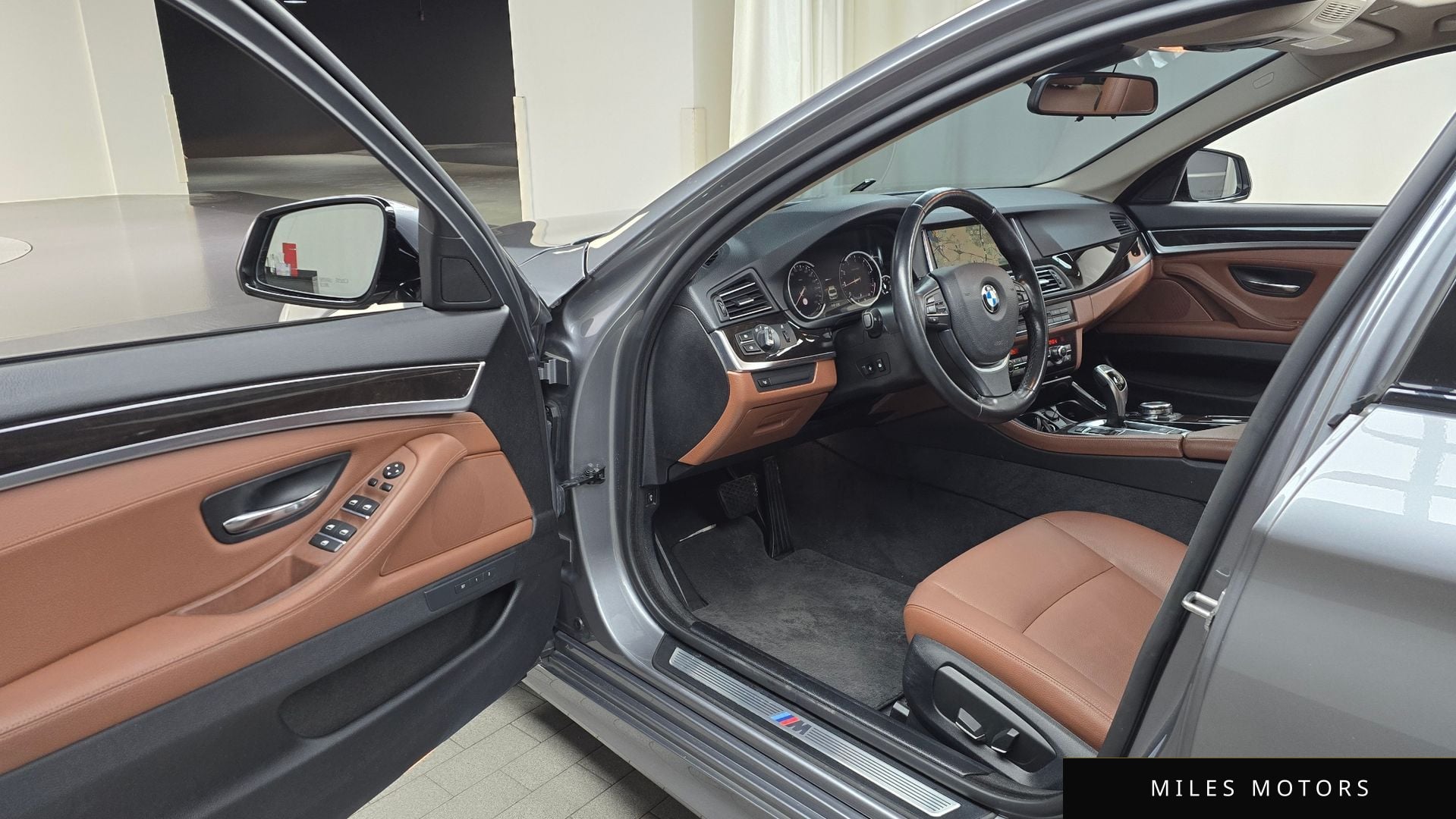 BMW 5시리즈 (F10) 2016 — миниатюра 10