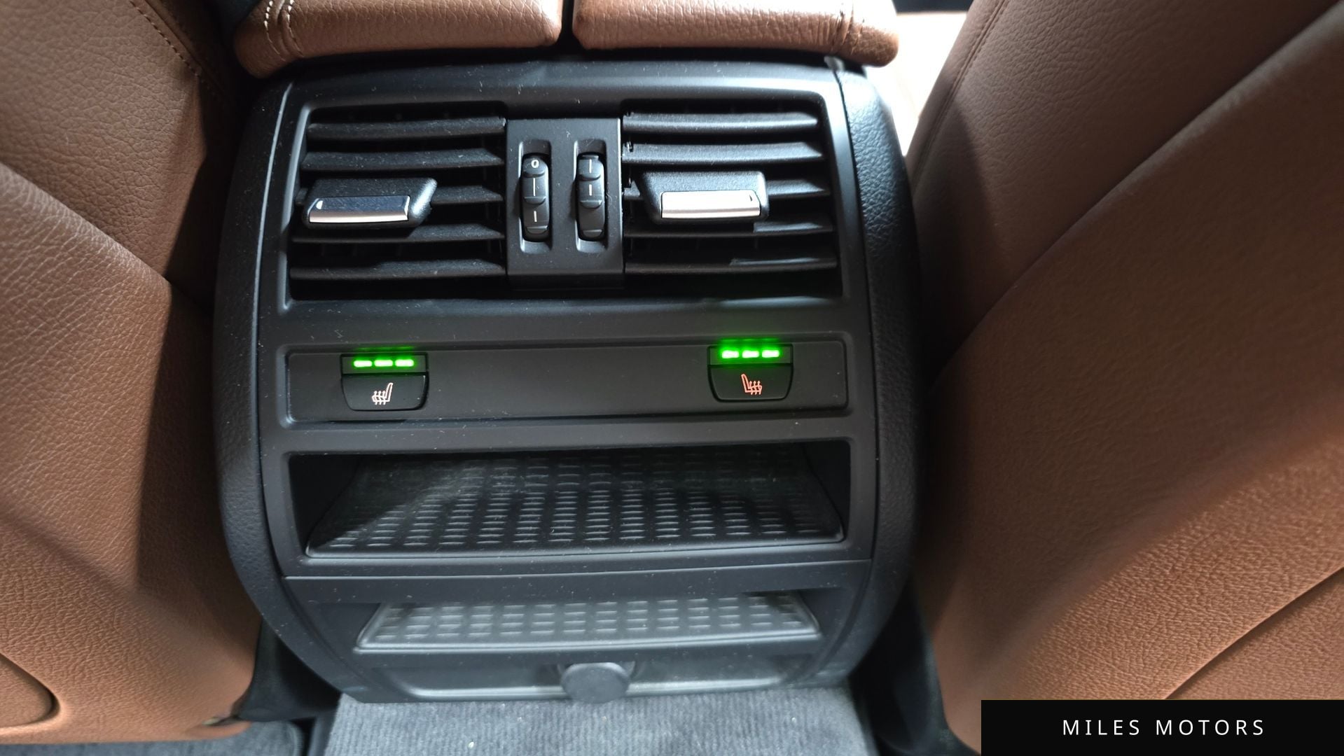 BMW 5시리즈 (F10) 2016 — миниатюра 18