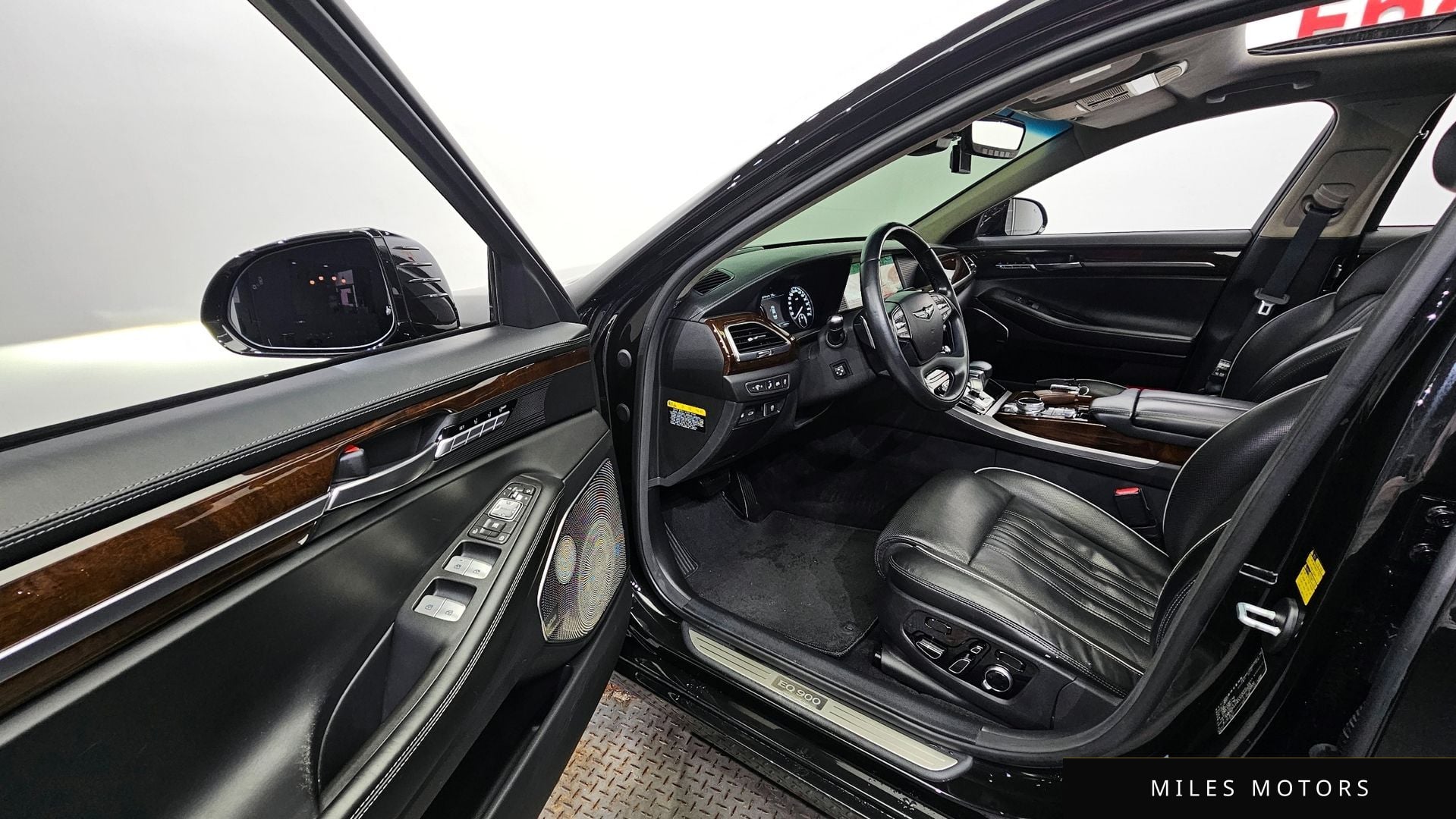 Genesis EQ900 2018 — миниатюра 10