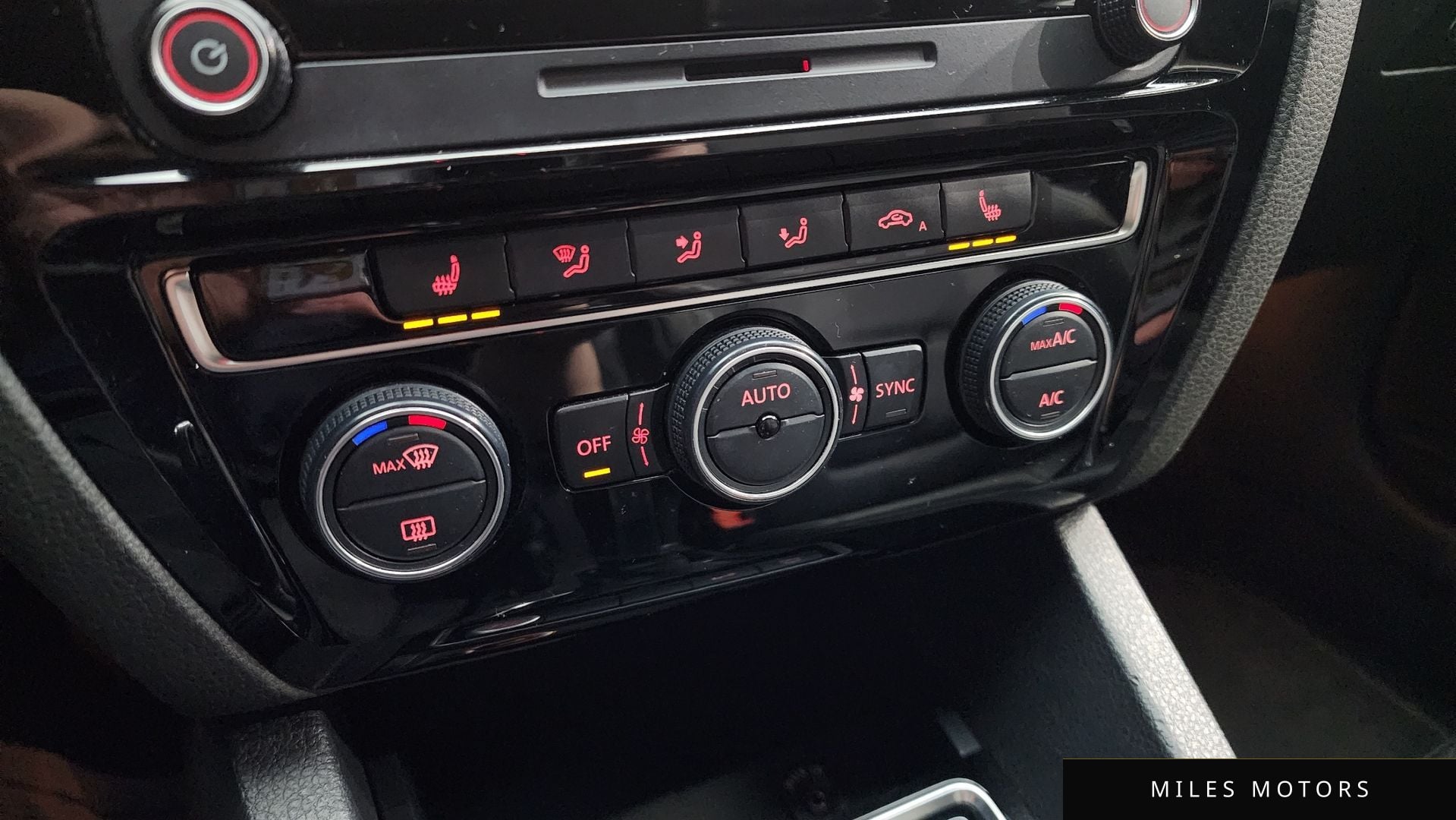 Volkswagen Jetta 2015 — миниатюра 16