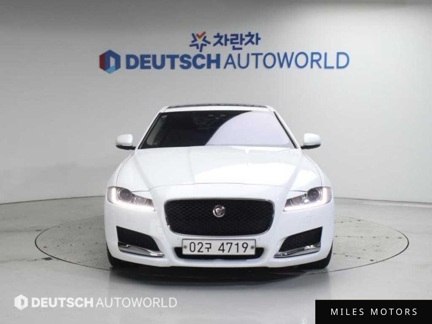 Jaguar XF (X260) 2017 — миниатюра 3