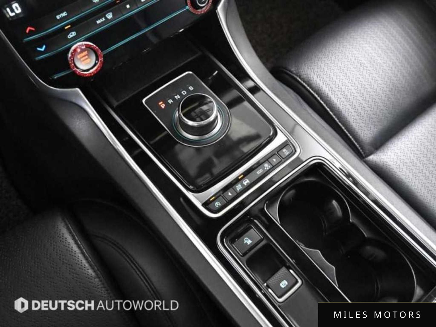 Jaguar XF (X260) 2017 — миниатюра 9