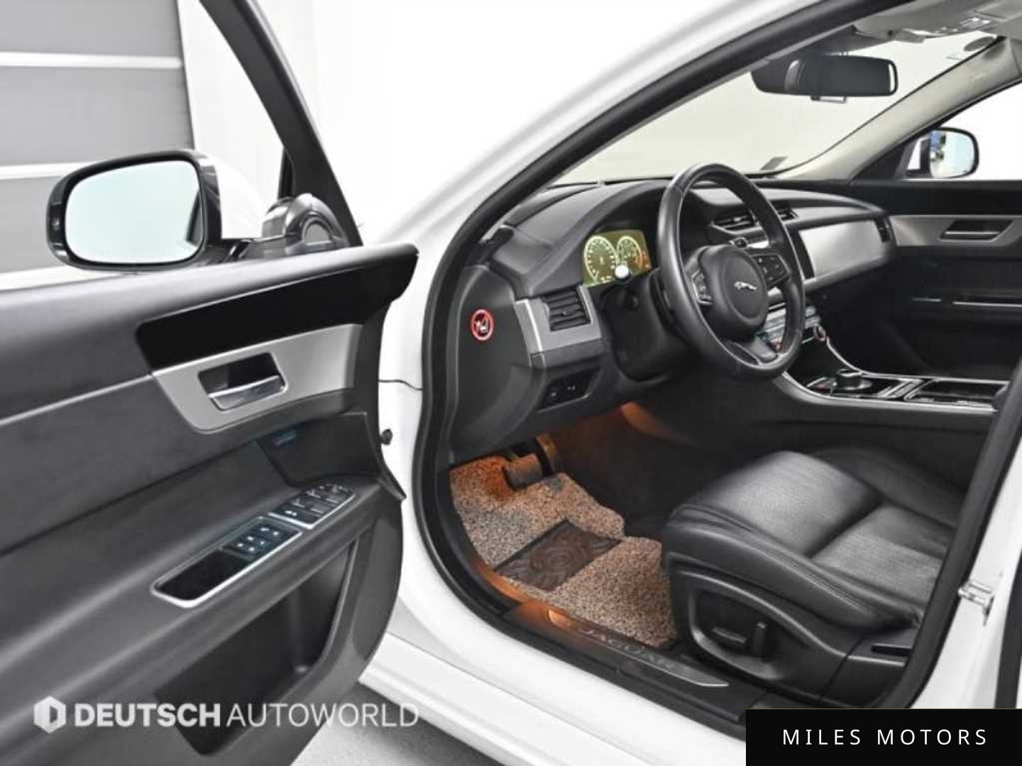 Jaguar XF (X260) 2017 — миниатюра 11