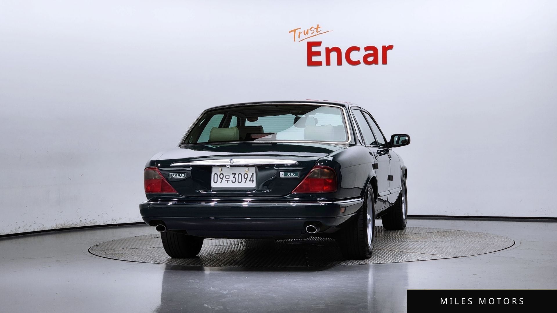 Jaguar XJ-6 1996 — миниатюра 4