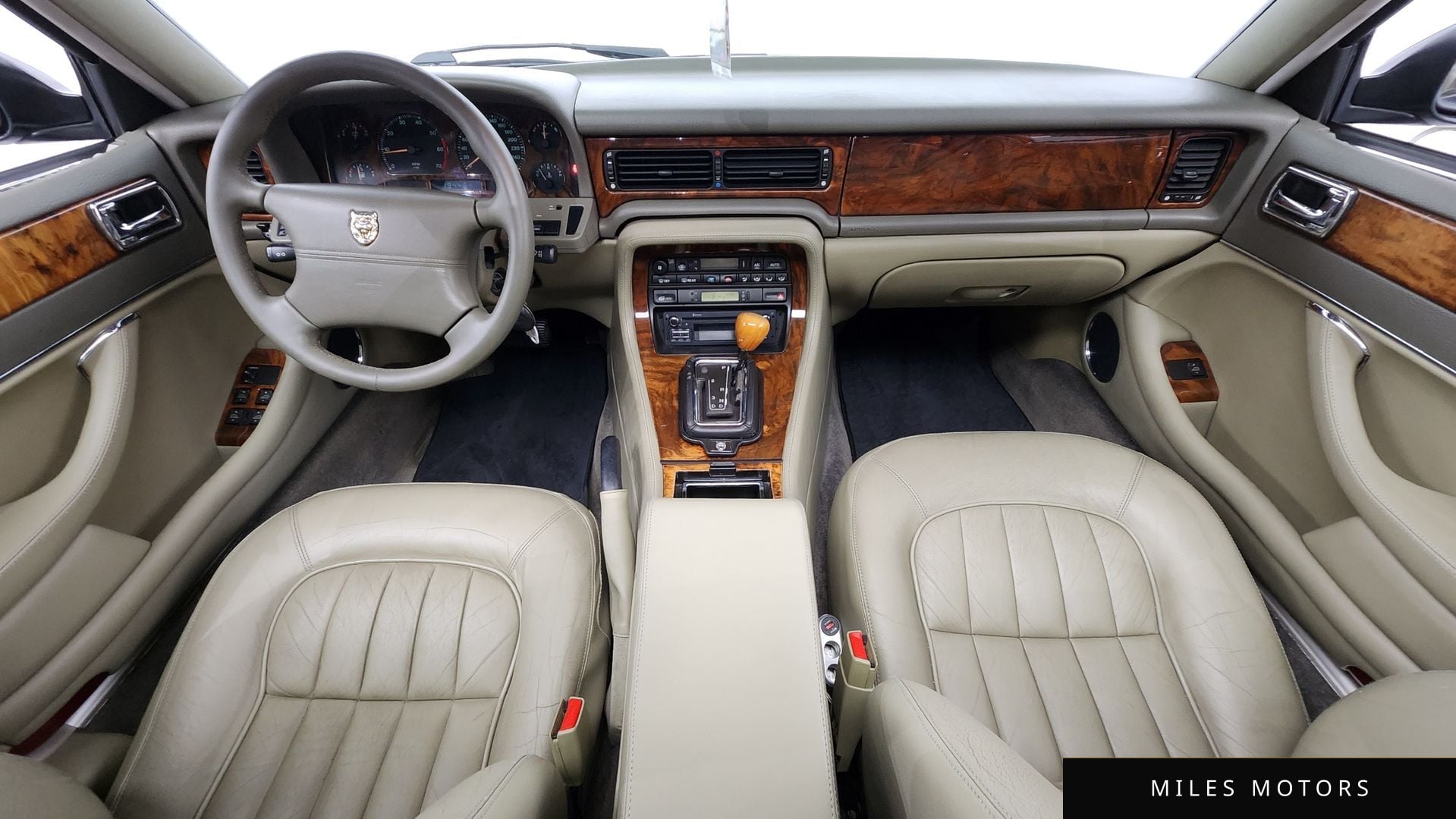 Jaguar XJ-6 1996 — миниатюра 7