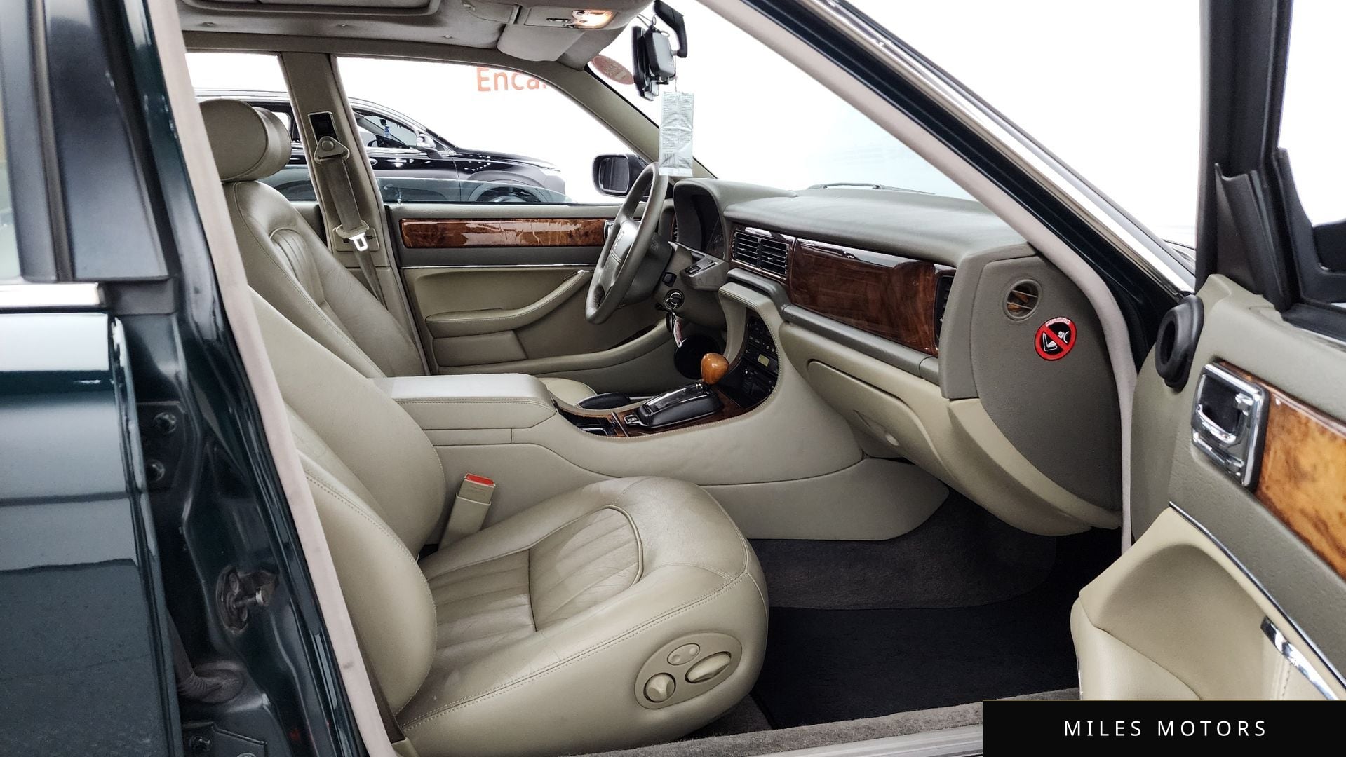 Jaguar XJ-6 1996 — миниатюра 11