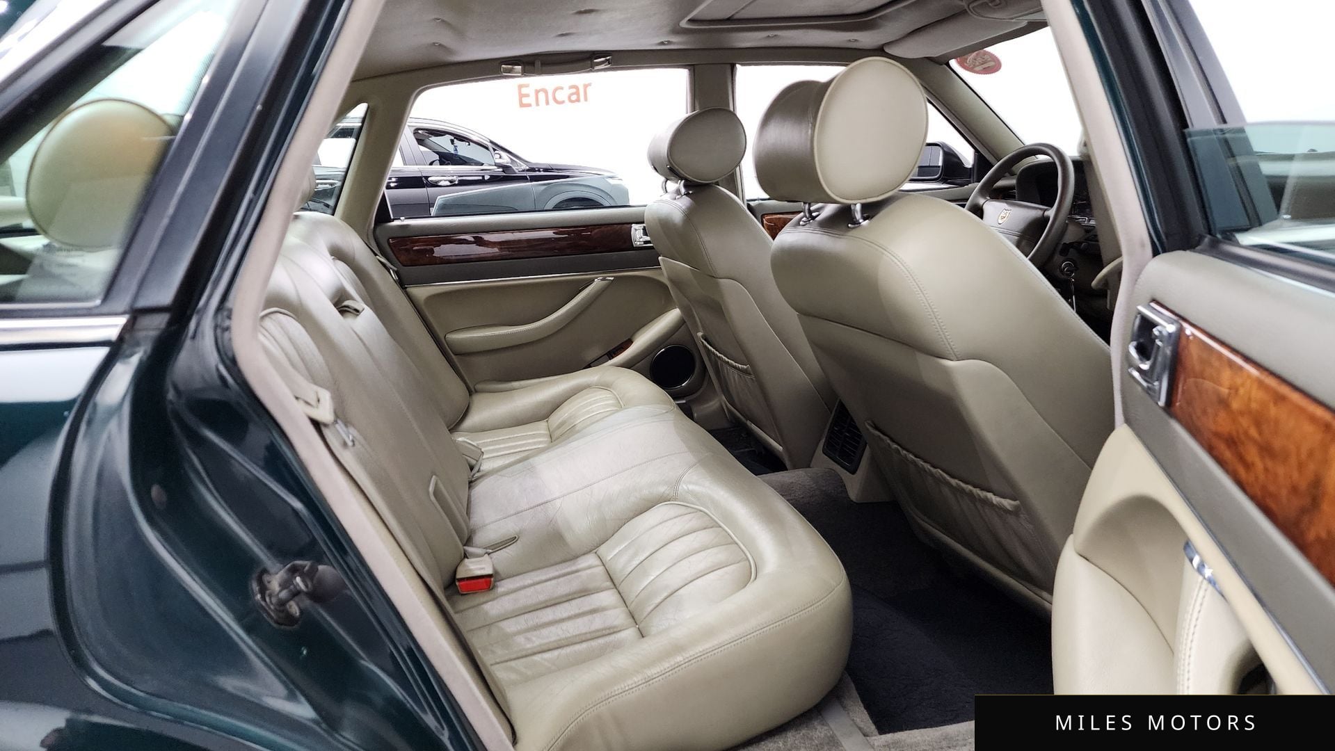 Jaguar XJ-6 1996 — миниатюра 12