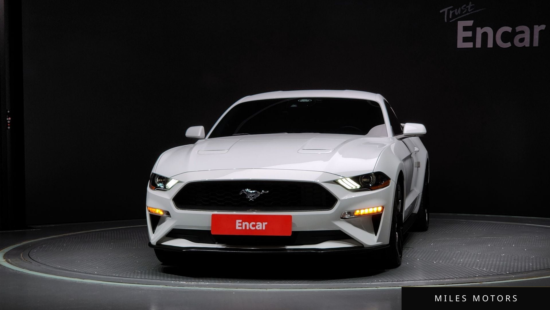 Ford 머스탱 2021 — миниатюра 3