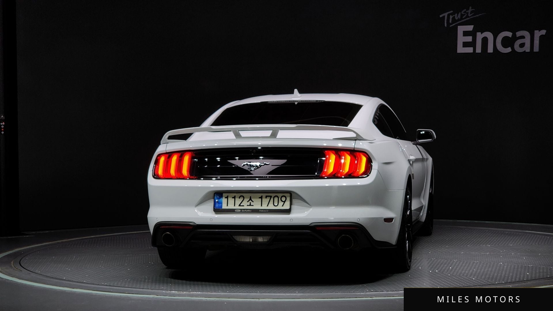 Ford 머스탱 2021 — миниатюра 4