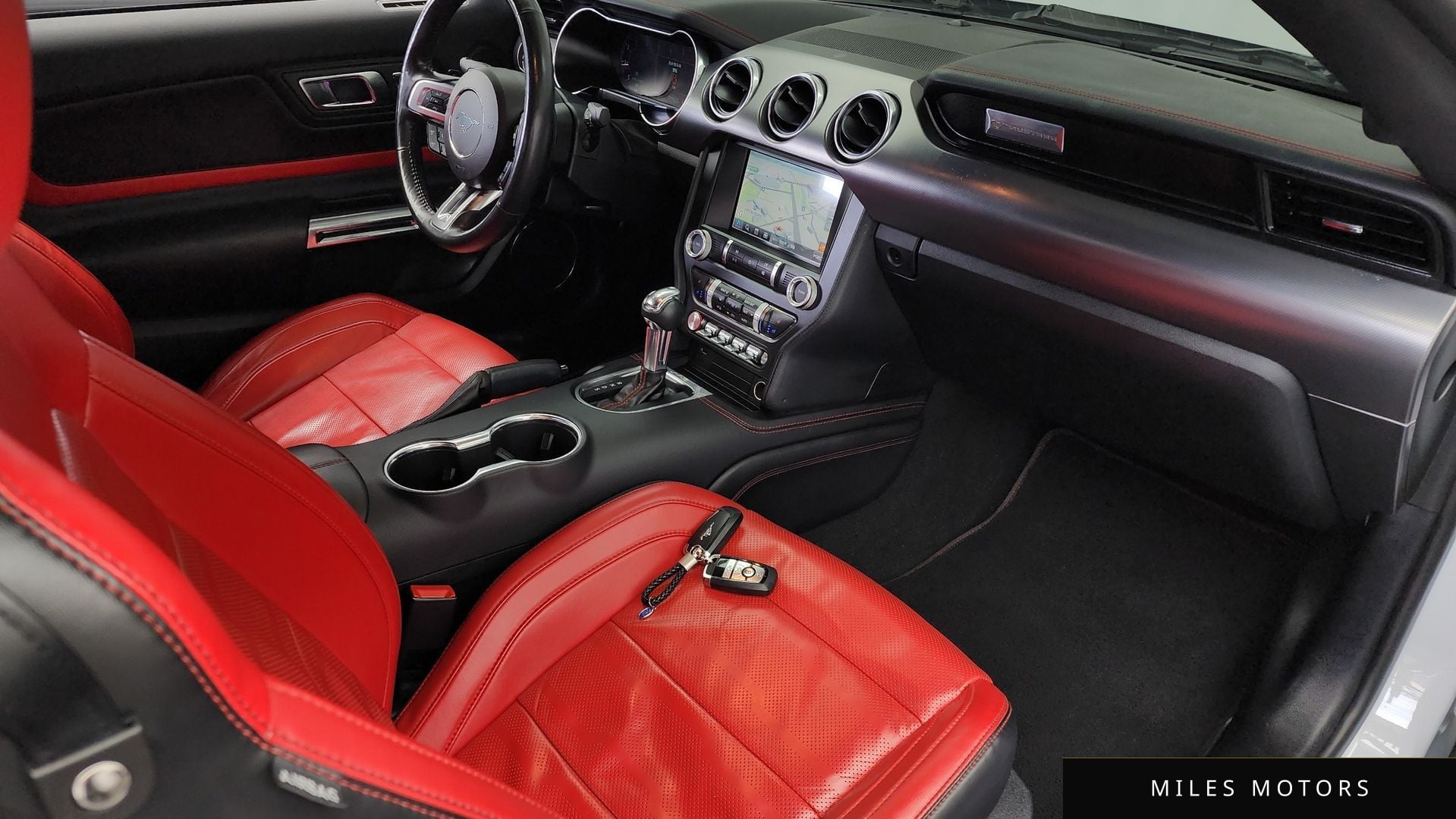 Ford 머스탱 2021 — миниатюра 7