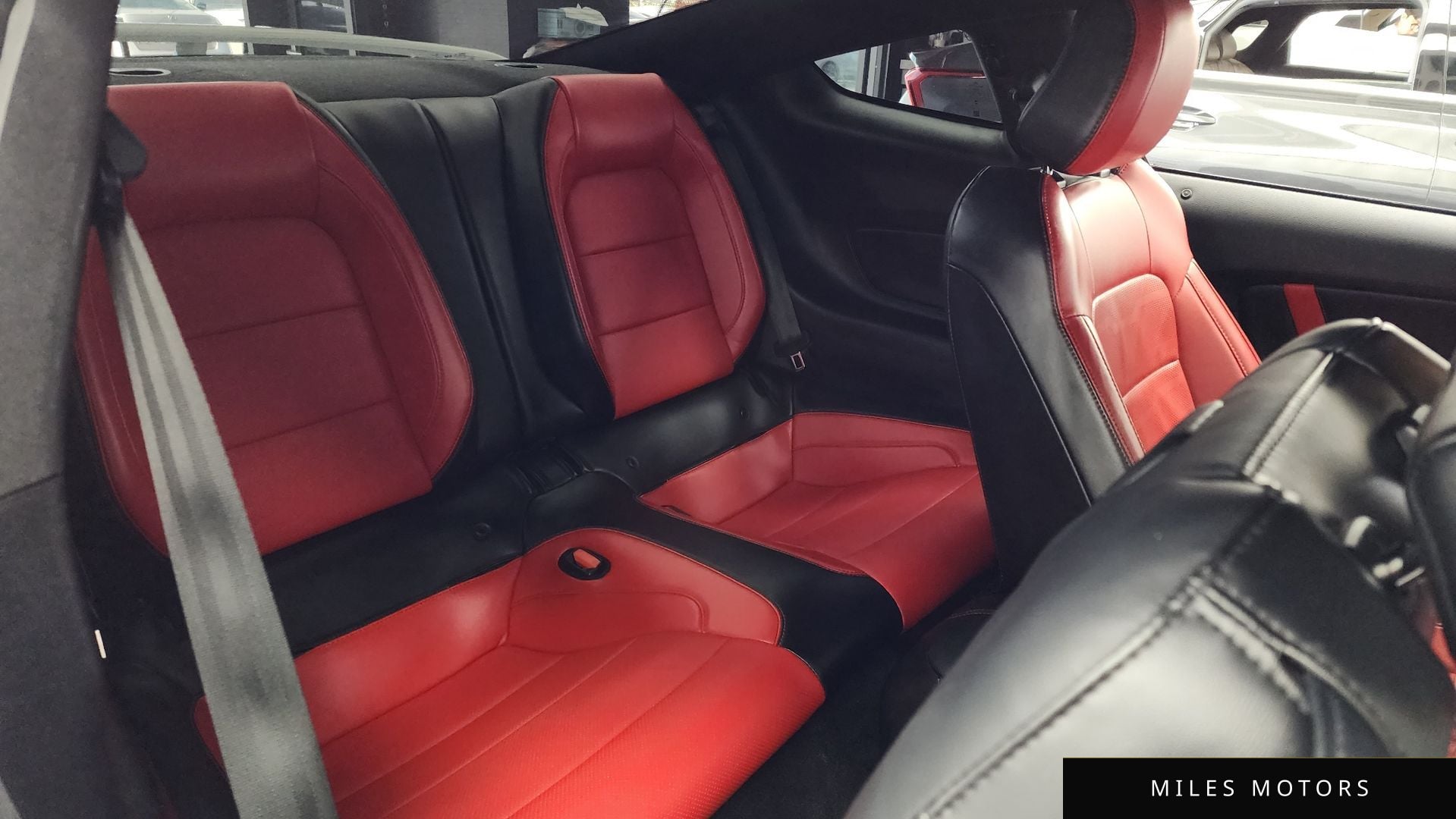 Ford 머스탱 2021 — миниатюра 12