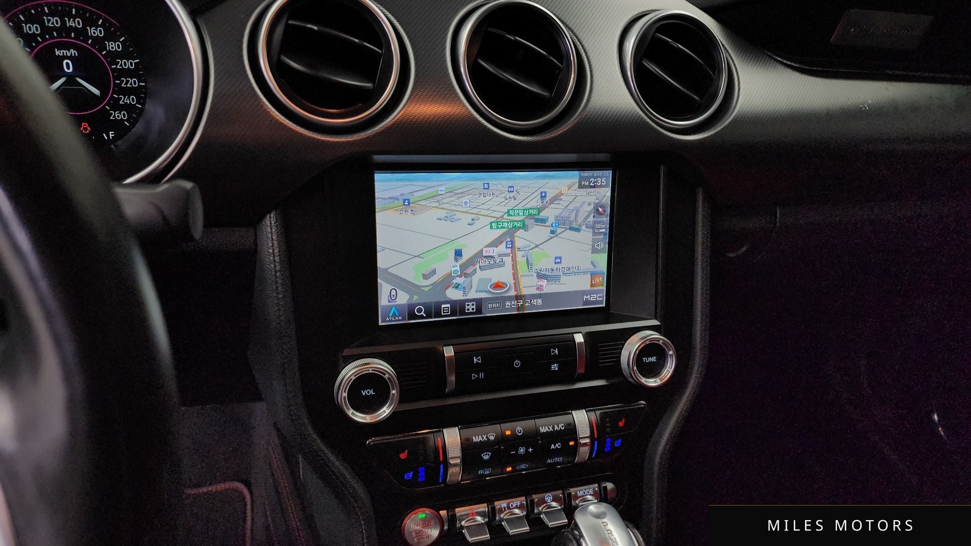 Ford 머스탱 2021 — миниатюра 14