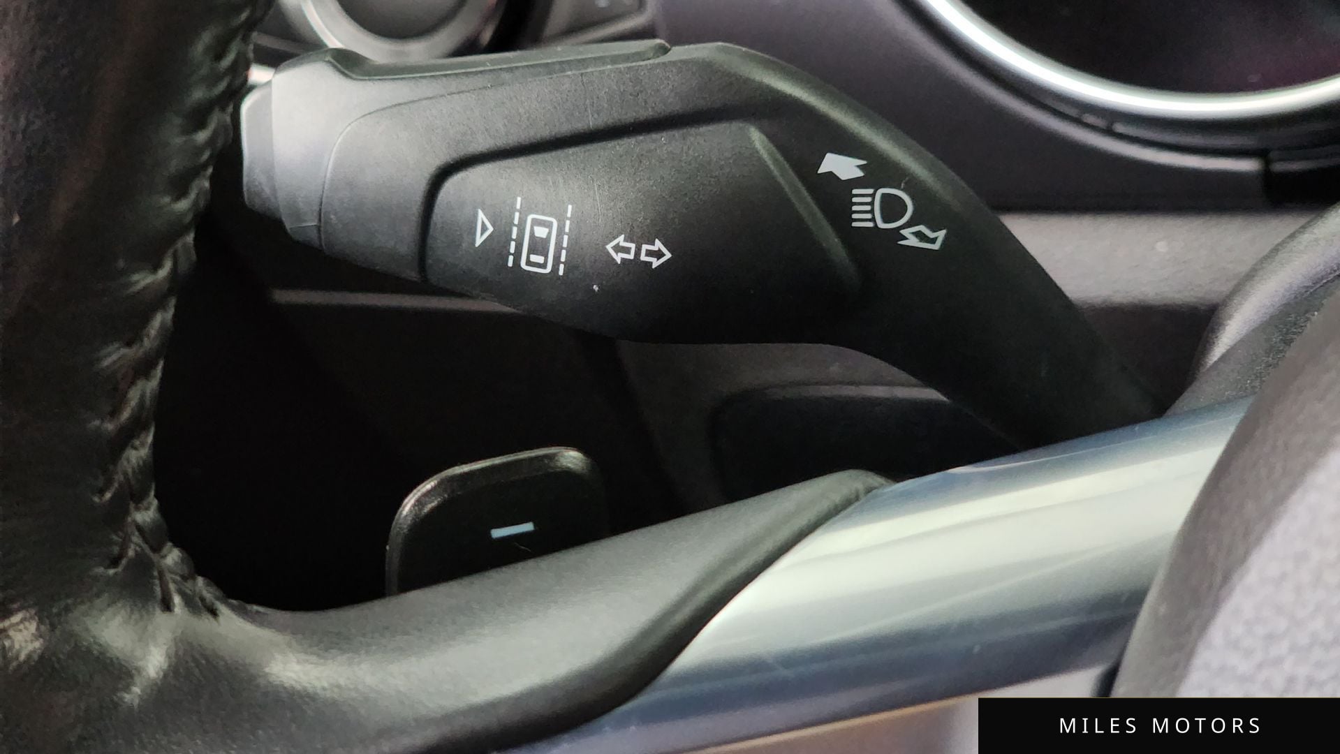 Ford 머스탱 2021 — миниатюра 17