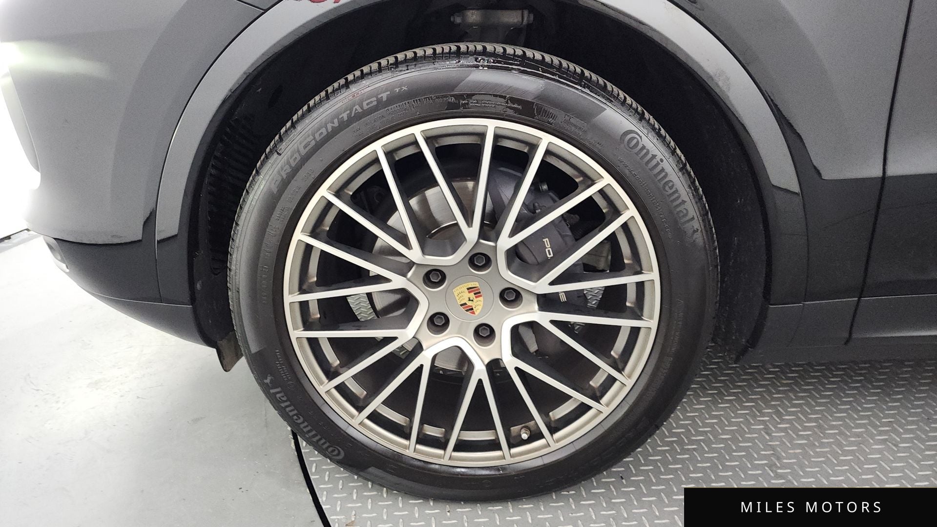 Porsche 카이엔 (PO536) 2023 — миниатюра 5