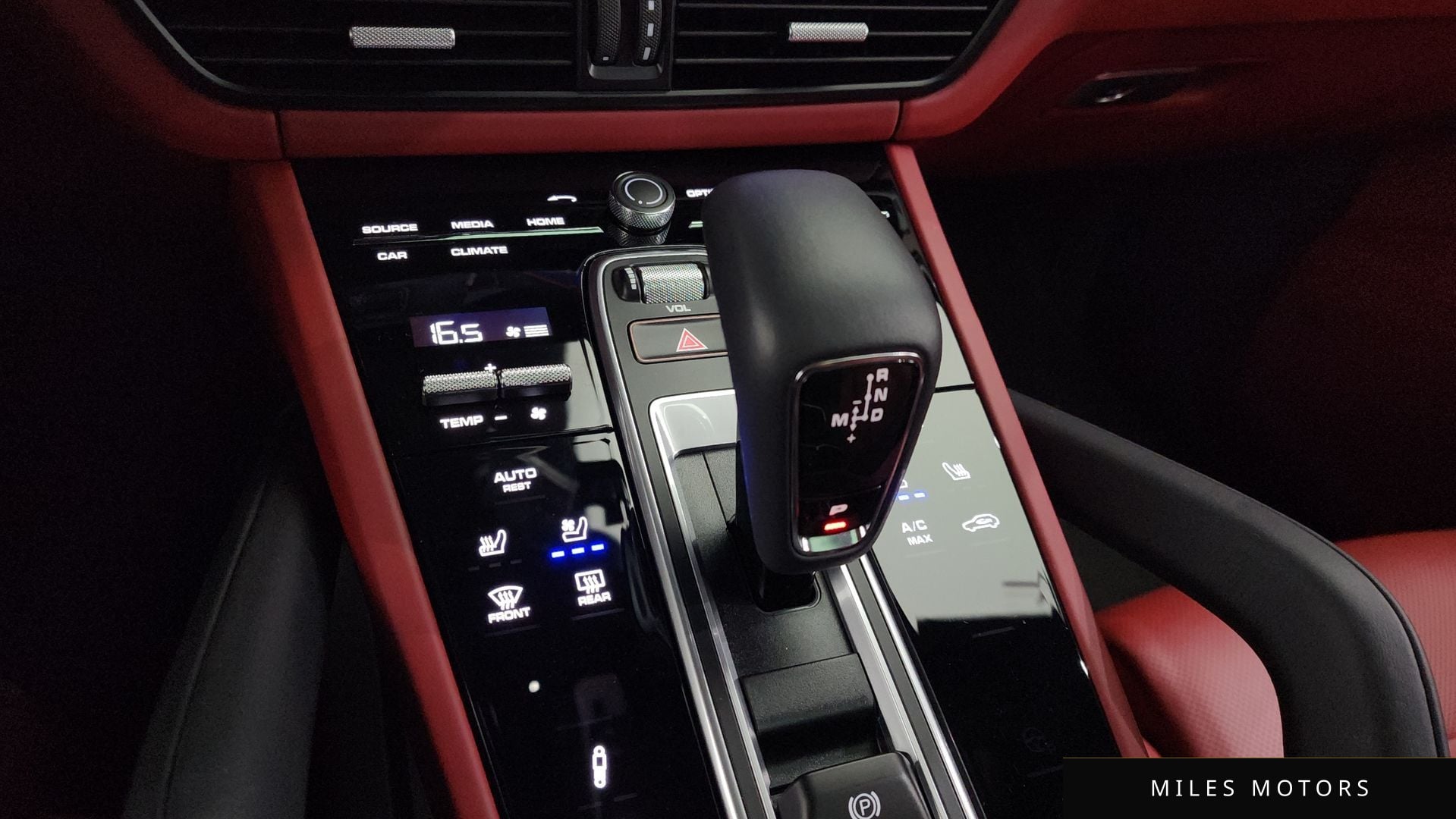 Porsche 카이엔 (PO536) 2023 — миниатюра 9